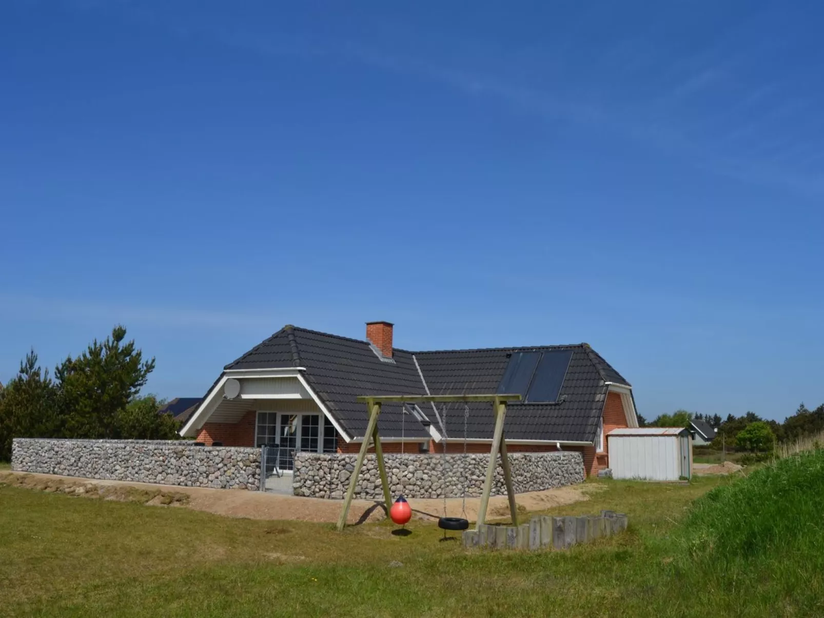 "Thythkil" - 3km from the sea