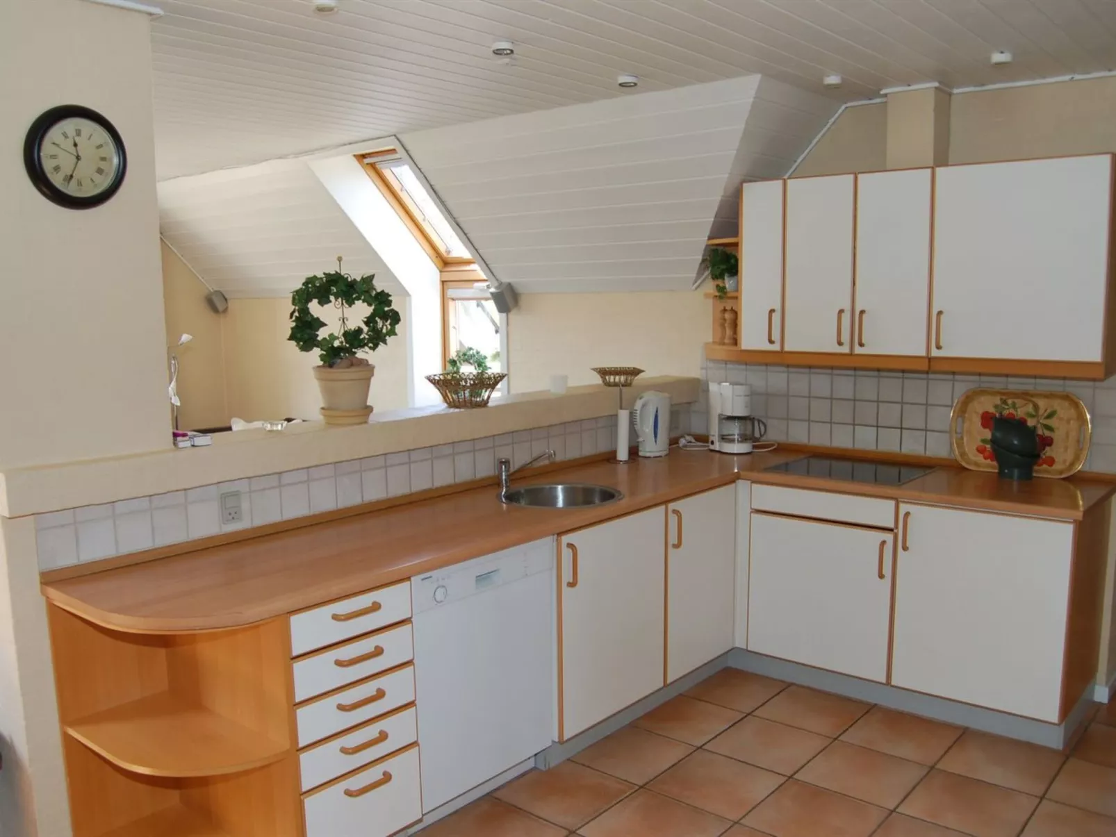"Thythkil" - 3km from the sea-Binnen