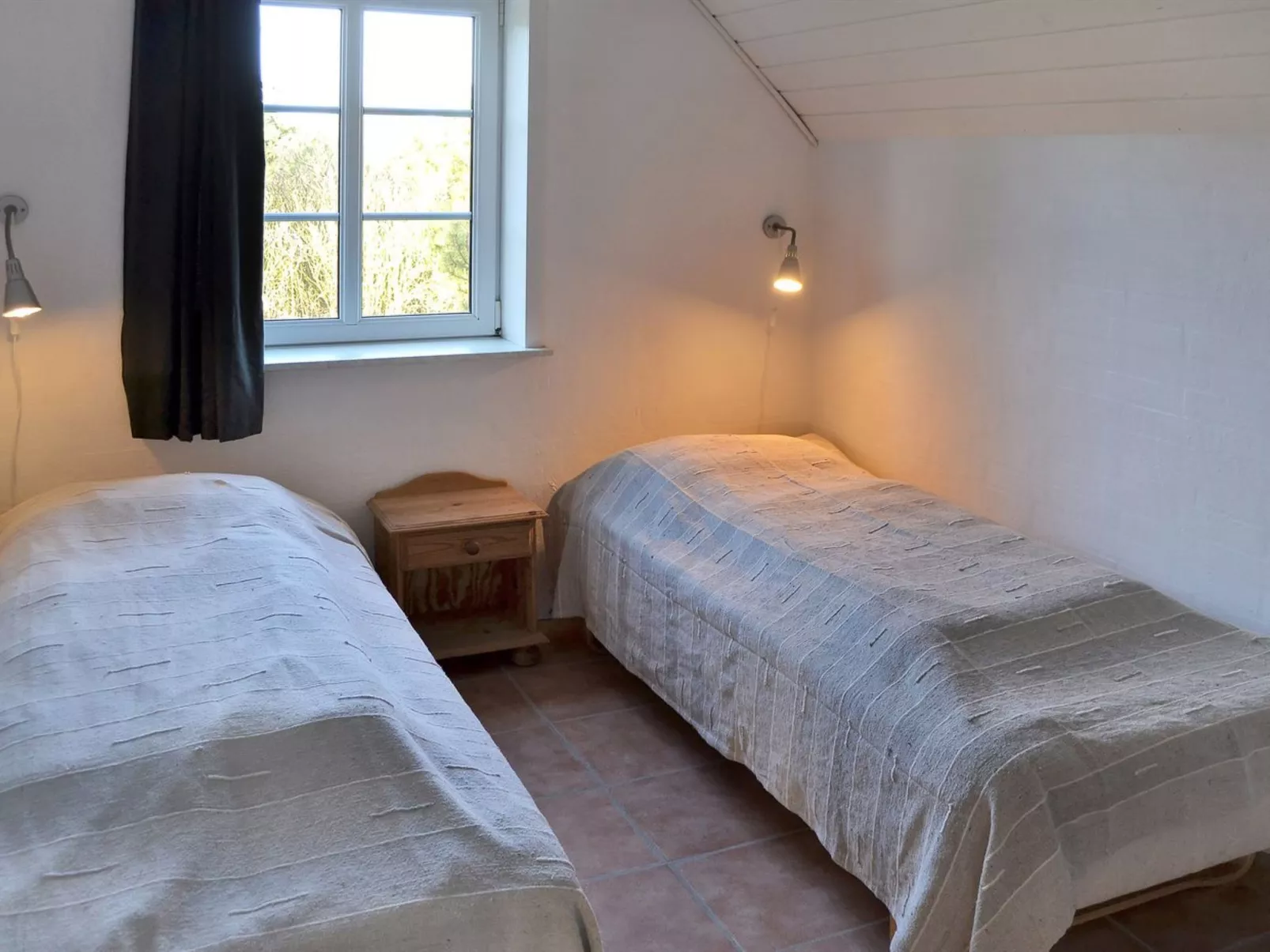"Thythkil" - 3km from the sea-Binnen