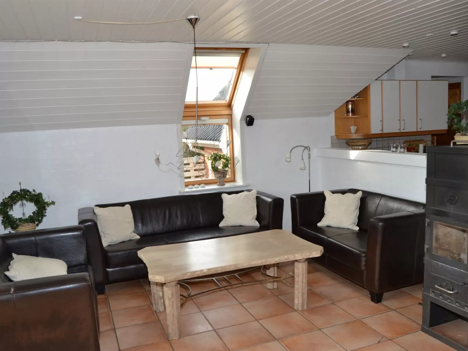 "Thythkil" - 3km from the sea-Binnen