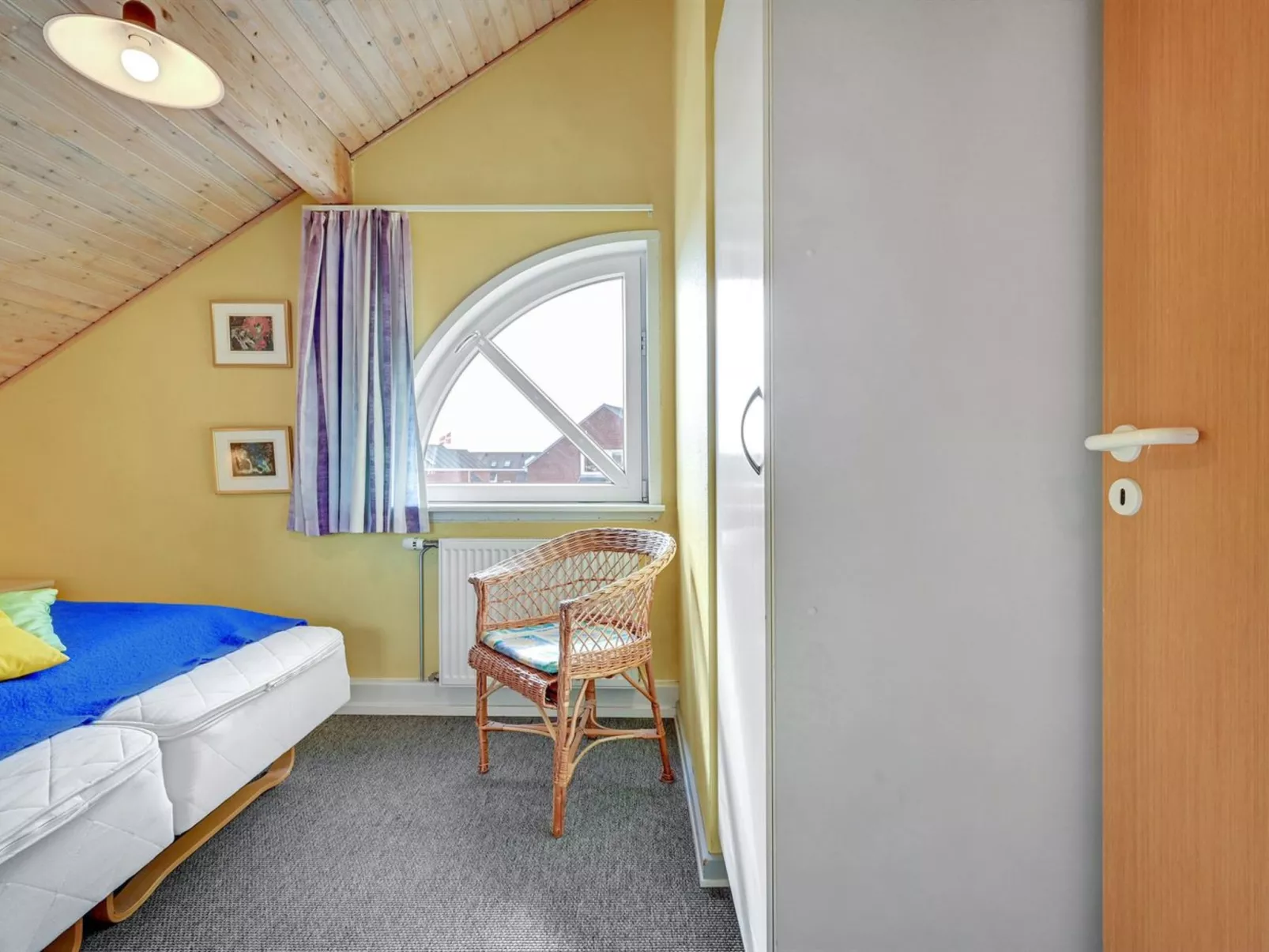 "Odger" - 2.3km from the sea-Binnen