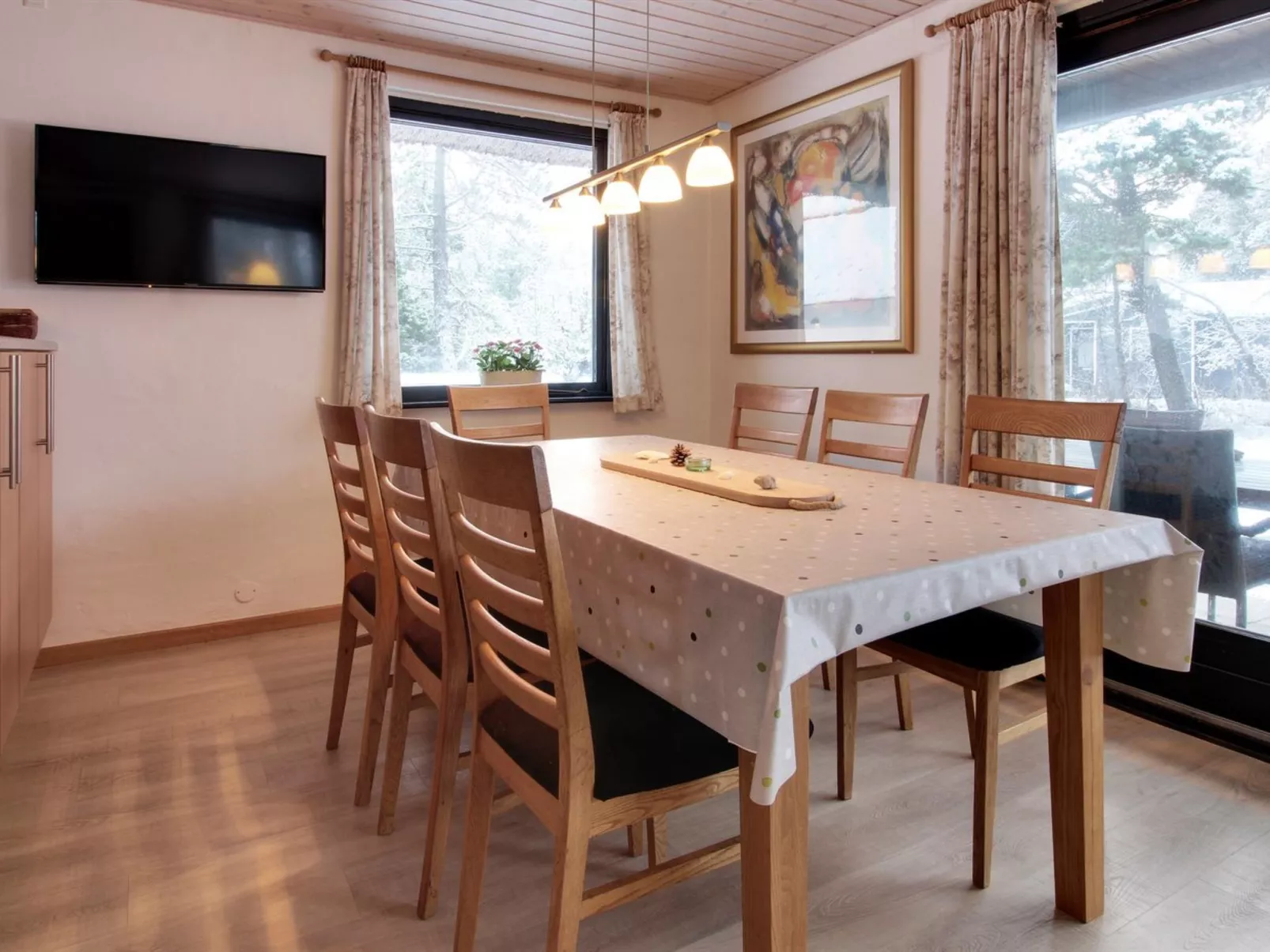 "Vendela" - 2.5km from the sea-Binnen