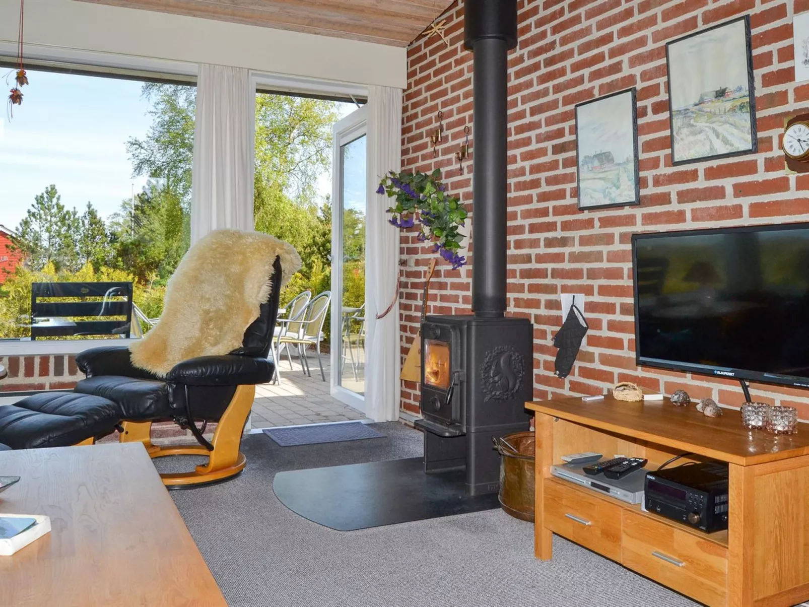 "Sedine" - 3.9km from the sea-Binnen