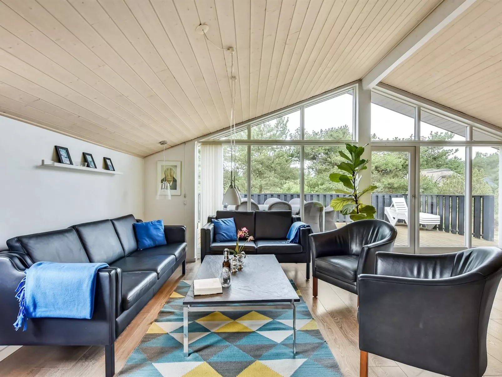 "Lav" - 3.8km from the sea-Buiten