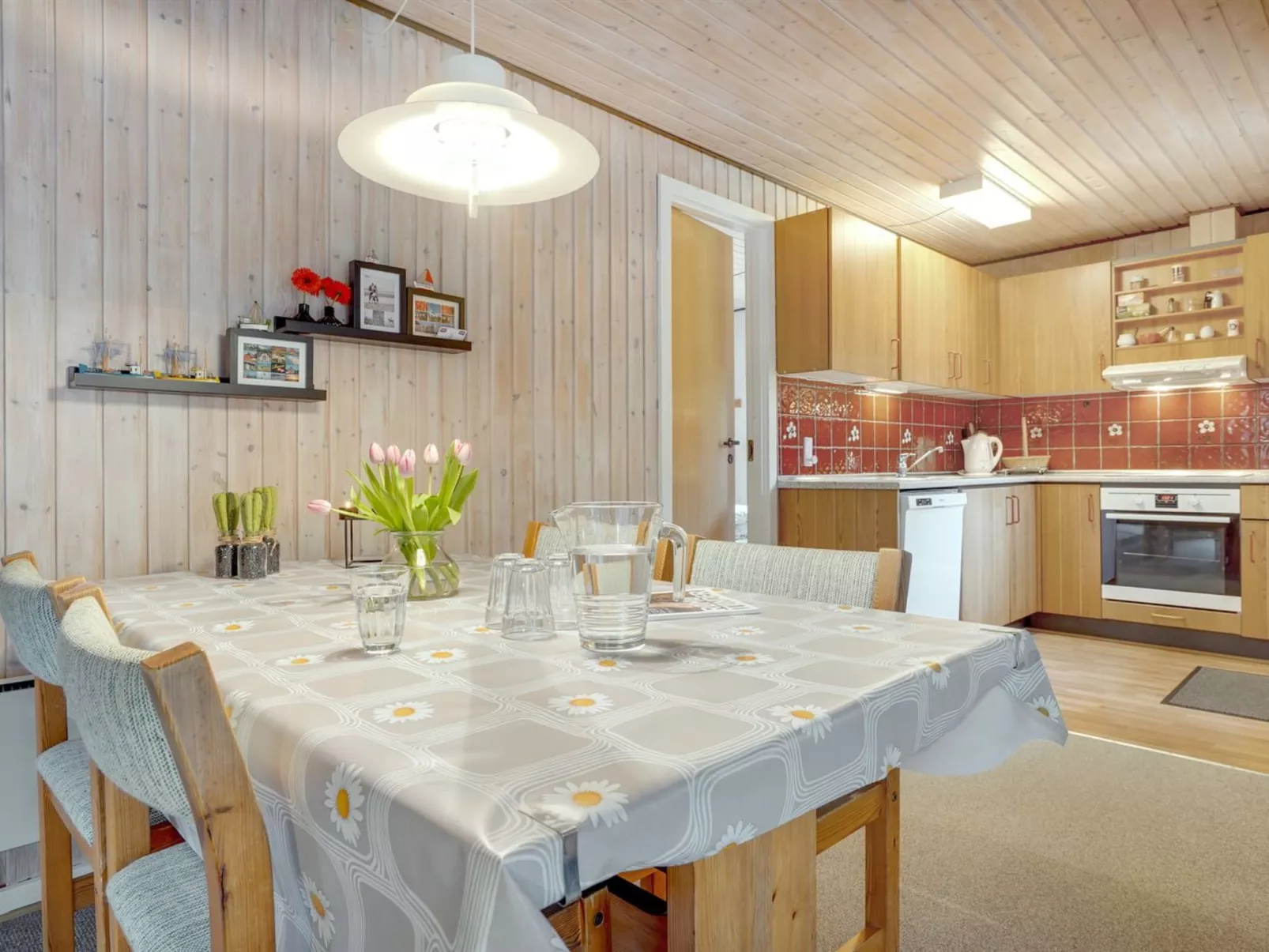 "Sigrun" - 4km from the sea-Buiten