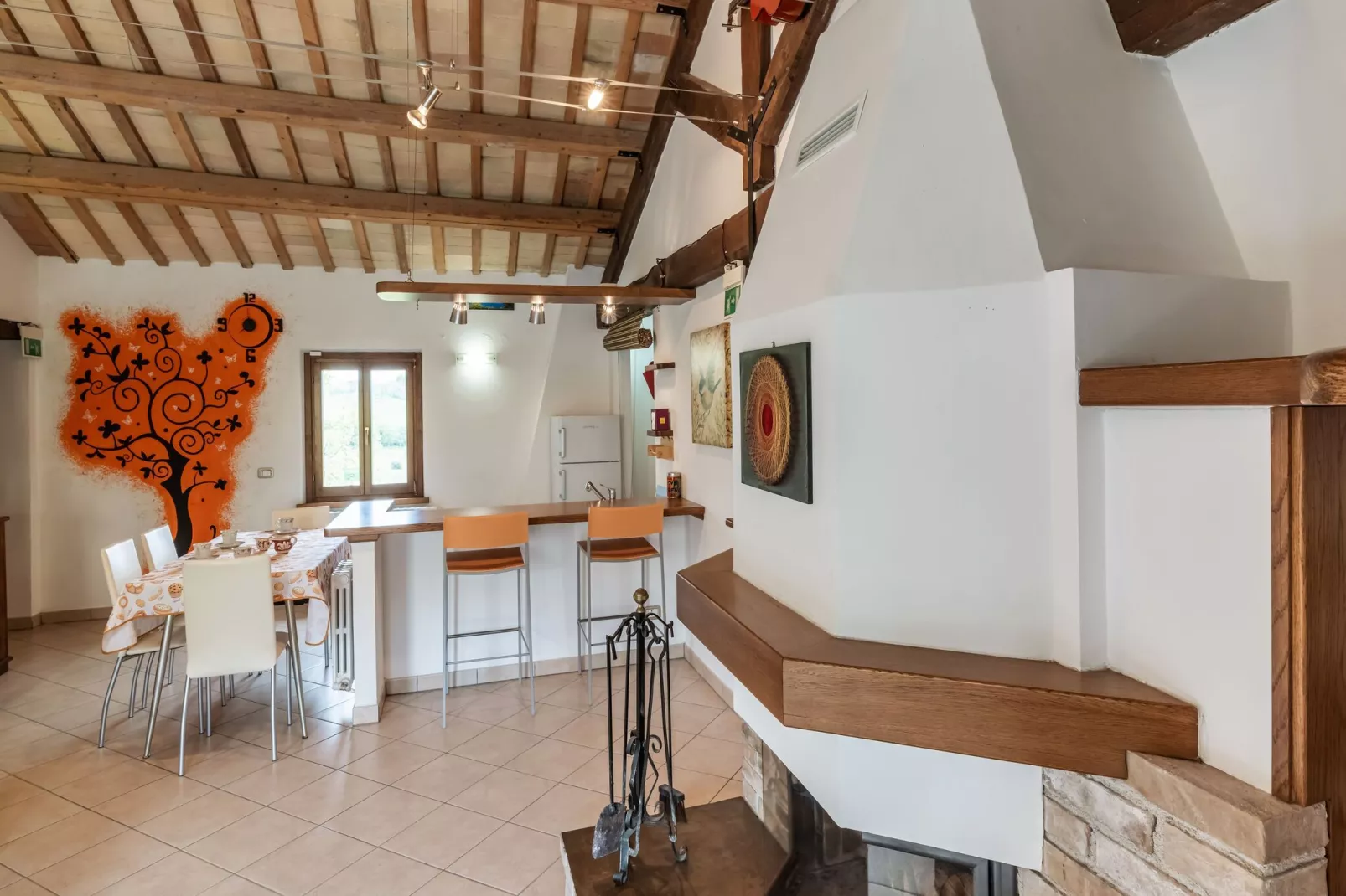 Casale degli Ulivi-Eetkamer