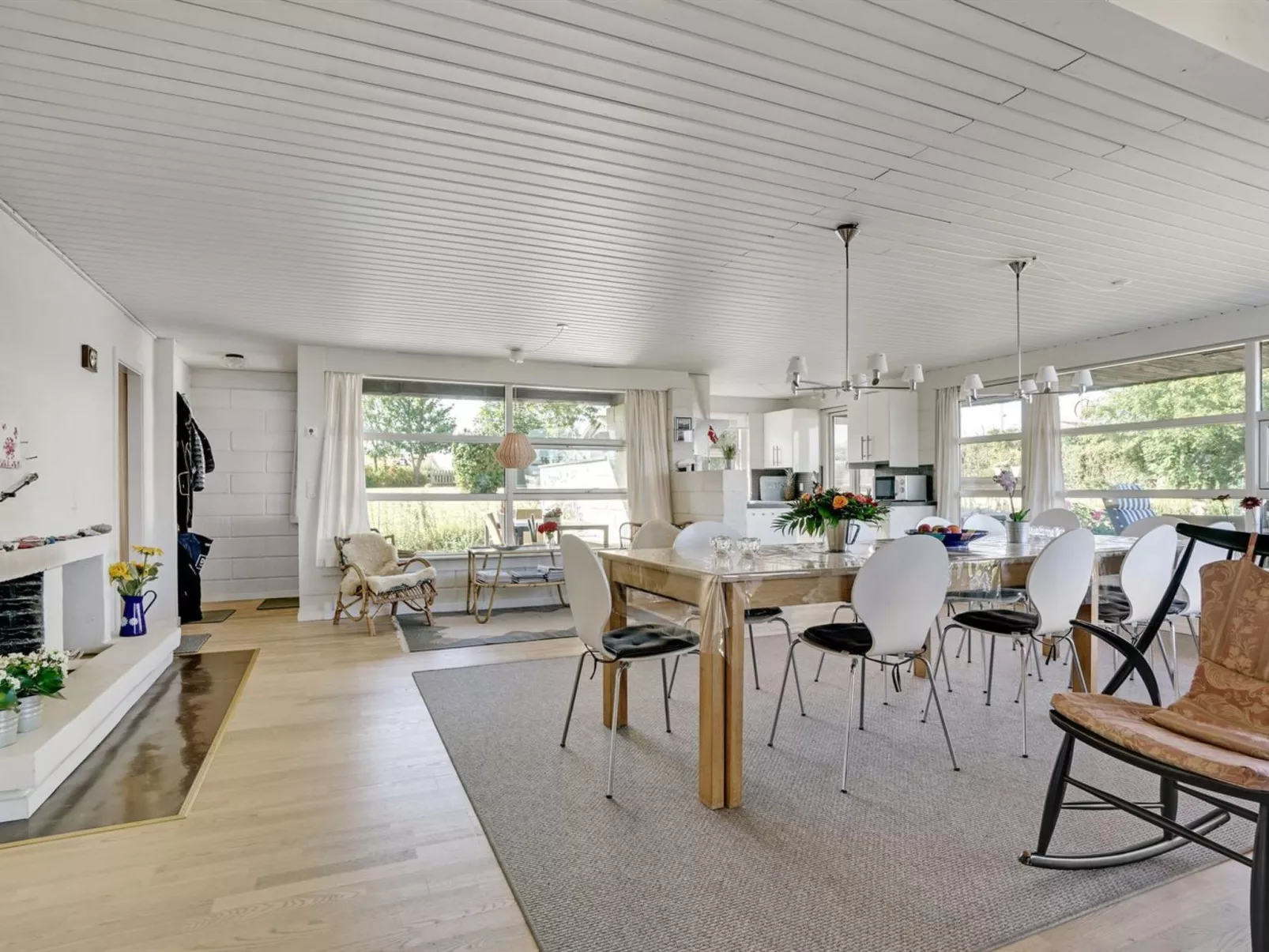 "Evald" - 200m from the sea-Binnen