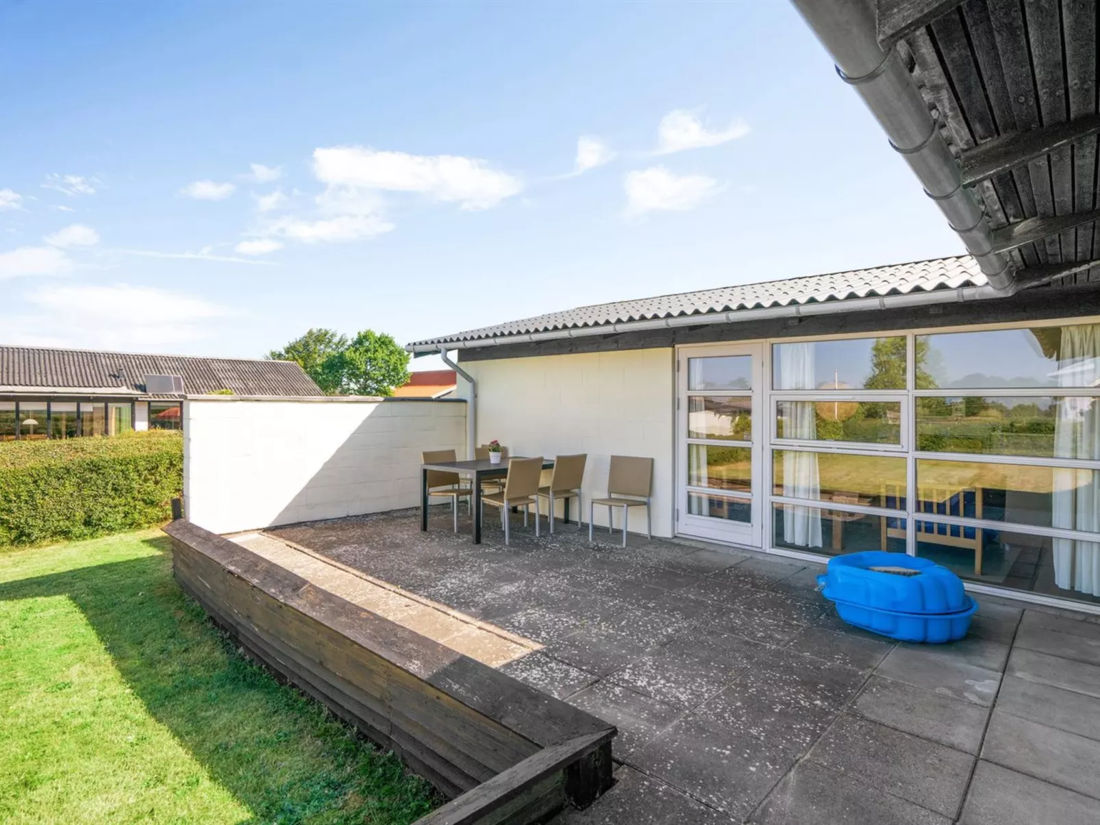"Evald" - 200m from the sea-Buiten