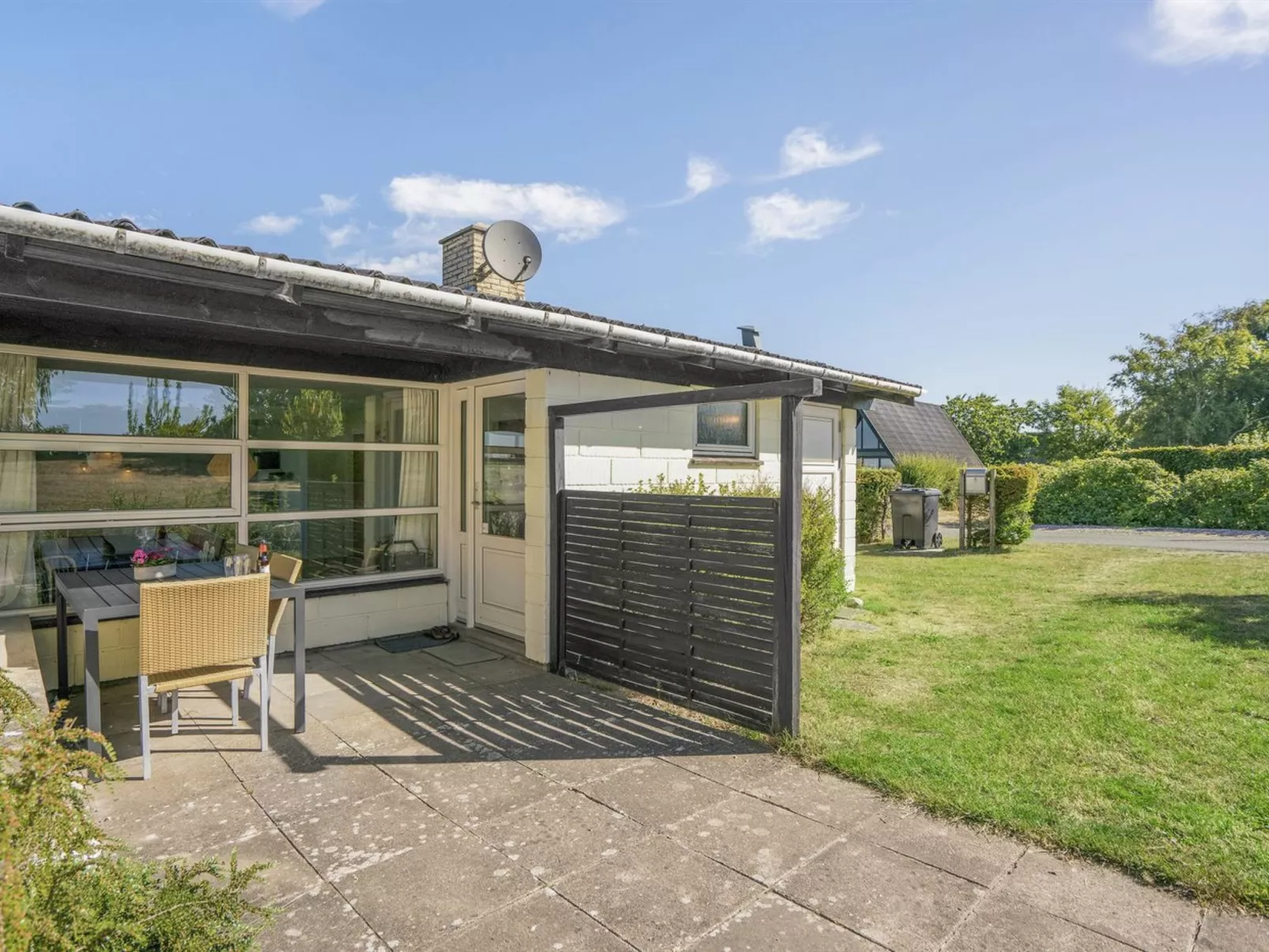 "Evald" - 200m from the sea-Buiten