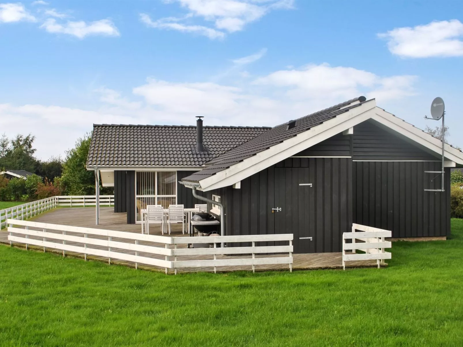 "Ønevus" - 550m from the sea-Buiten
