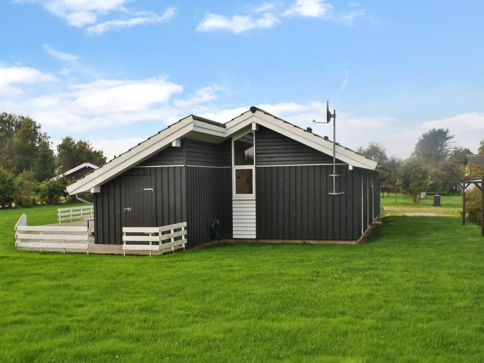 "Ønevus" - 550m from the sea-Buiten