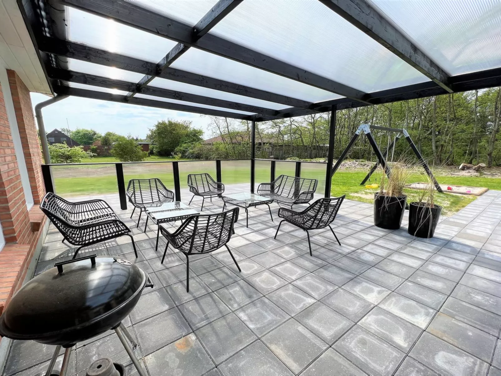"Alfrida" - 1.5km from the sea-Buiten