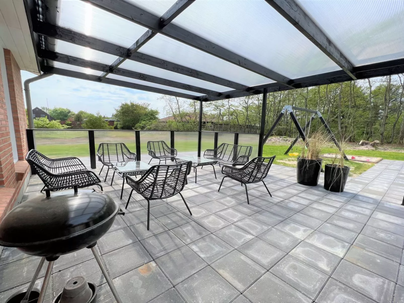 "Alfrida" - 1.5km from the sea-Buiten