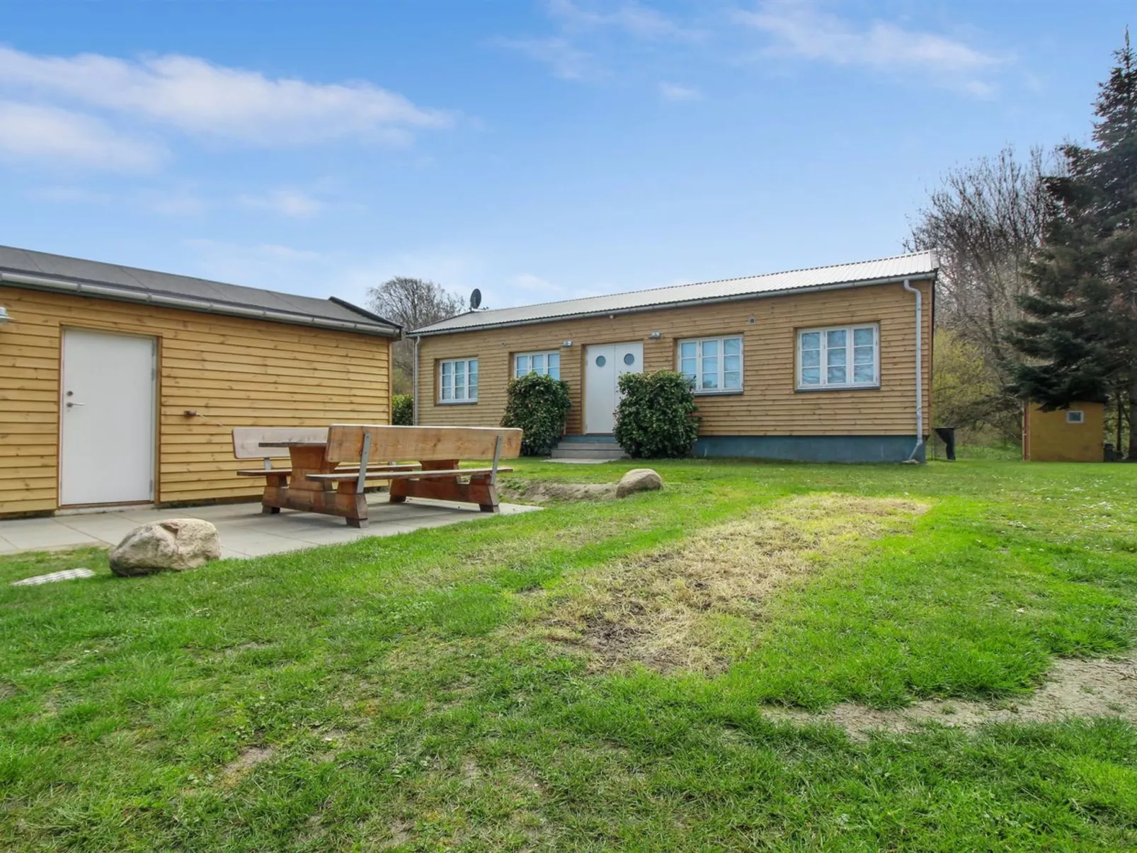 "Zina" - 25m from the sea-Buiten