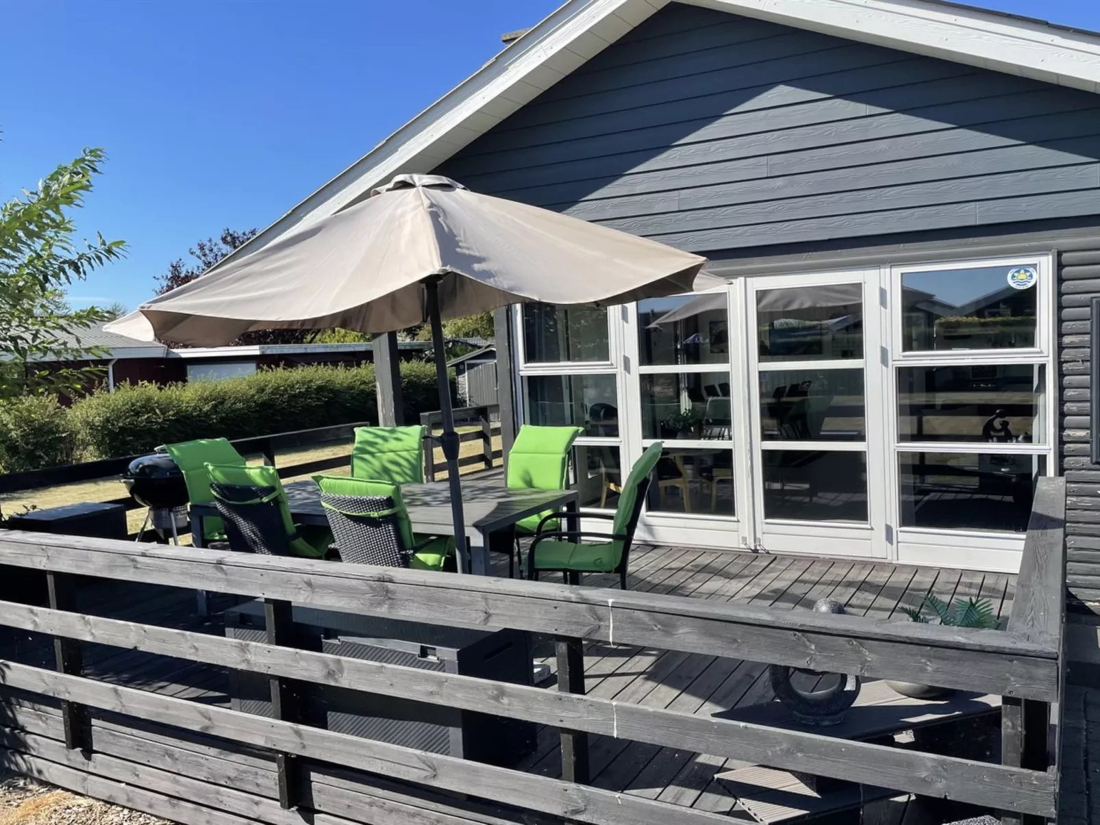 "Elvina" - 200m from the sea-Buiten