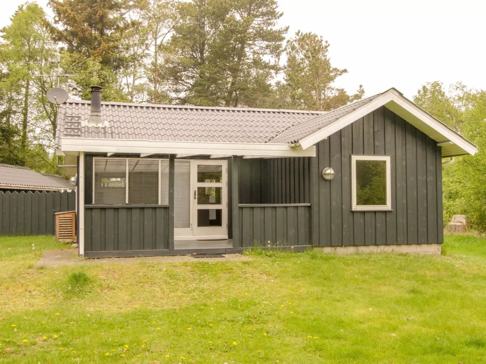 "Ketildor" - 100m from the sea-Binnen