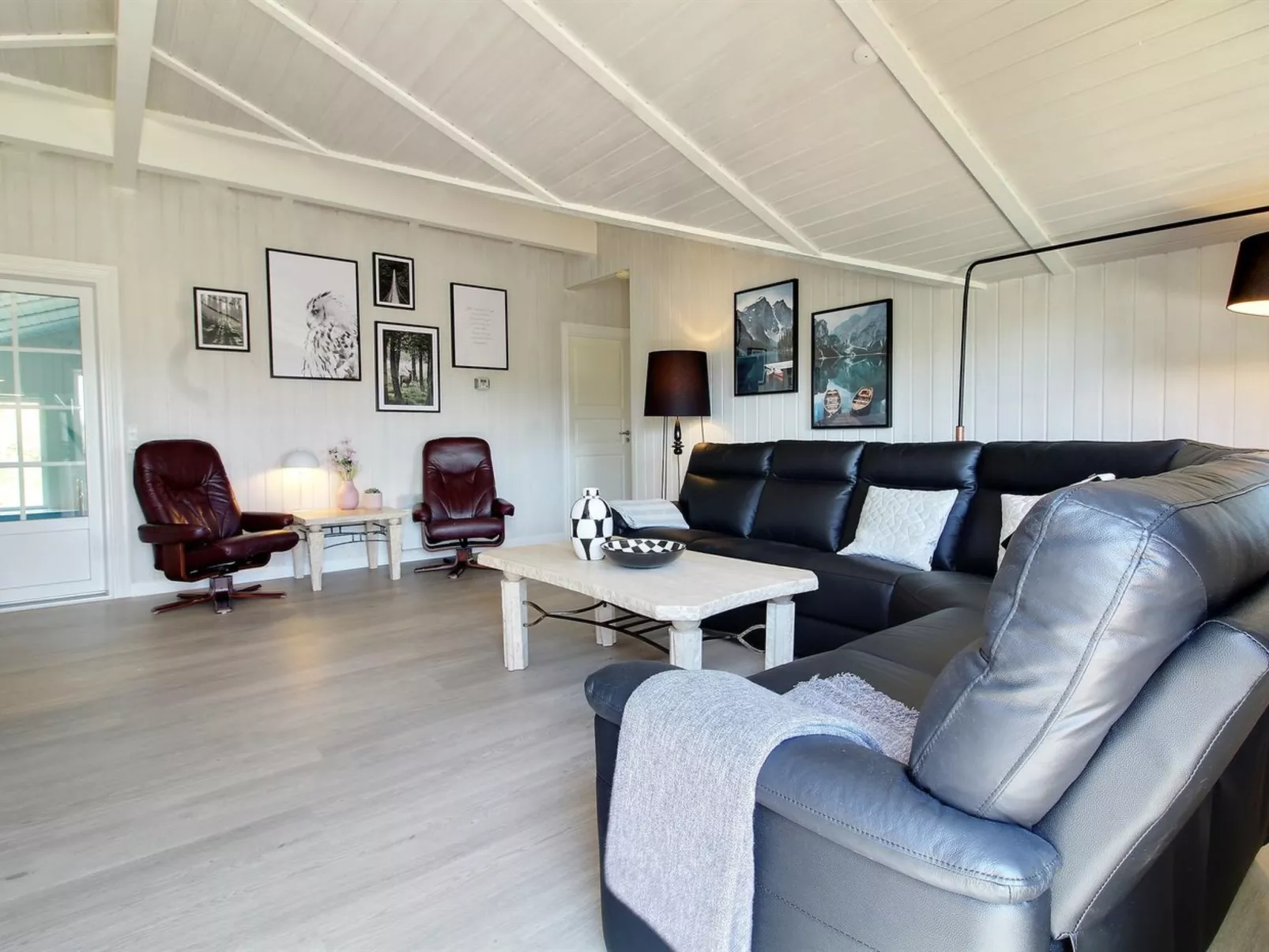 "Sirka" - 200m from the sea-Binnen