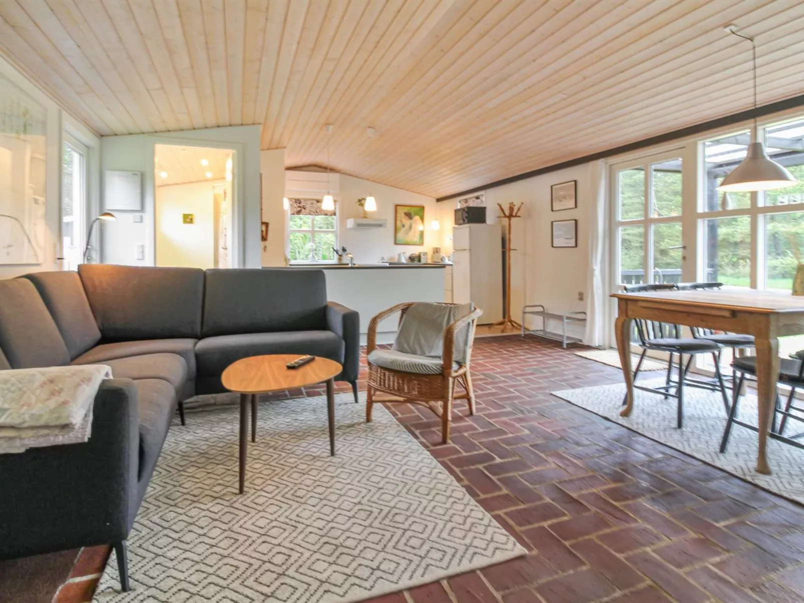 "Thekla" - 3km from the sea-Binnen