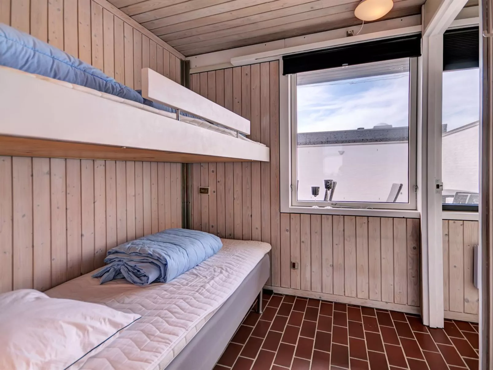 "Kaja" - 400m from the sea-Binnen