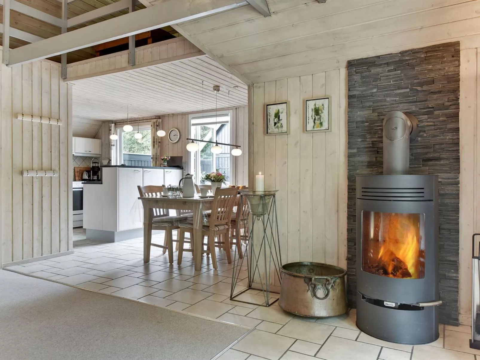 "Patrik" - 1.4km from the sea-Buiten