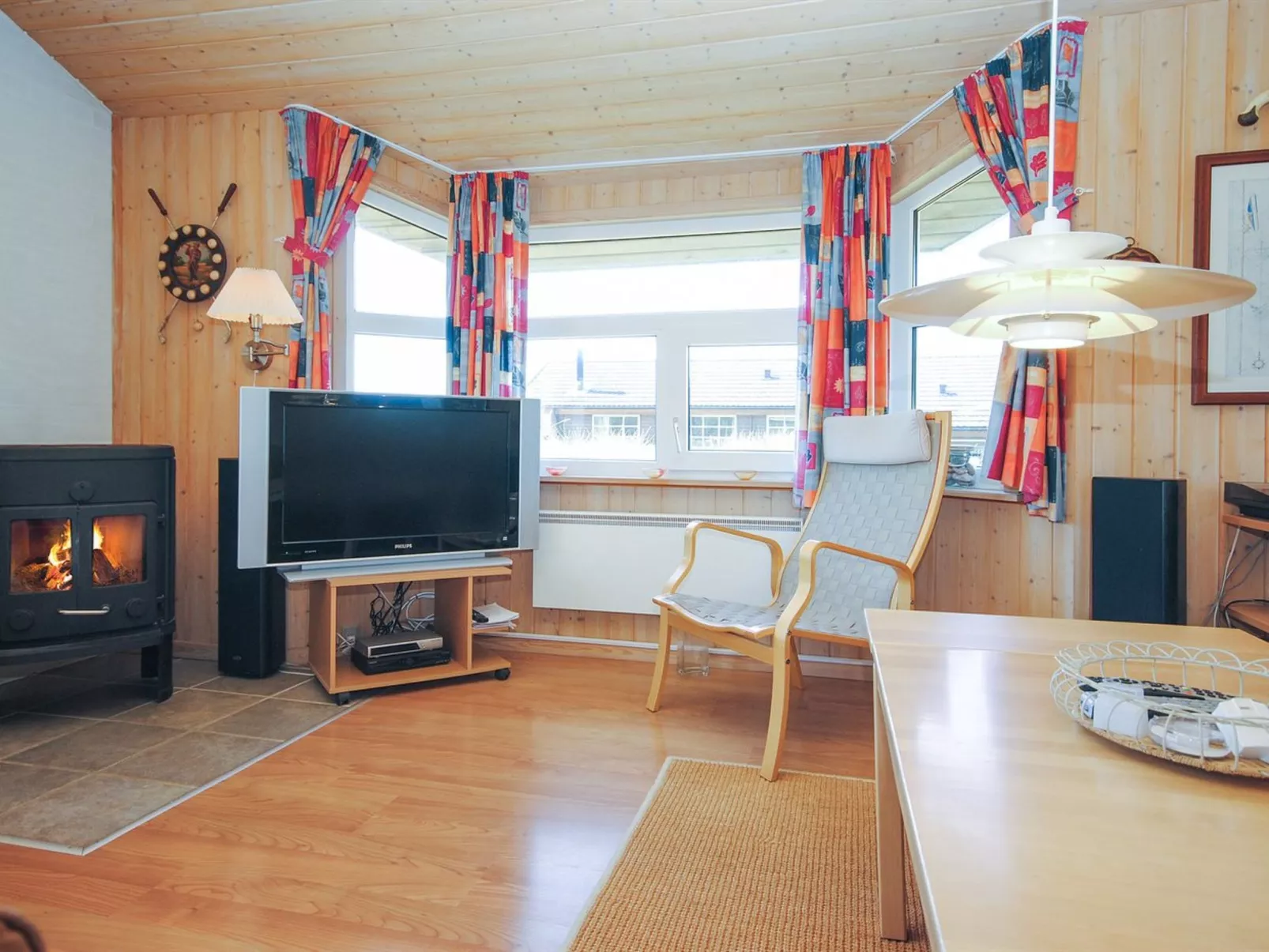 "Antto" - 900m from the sea-Binnen