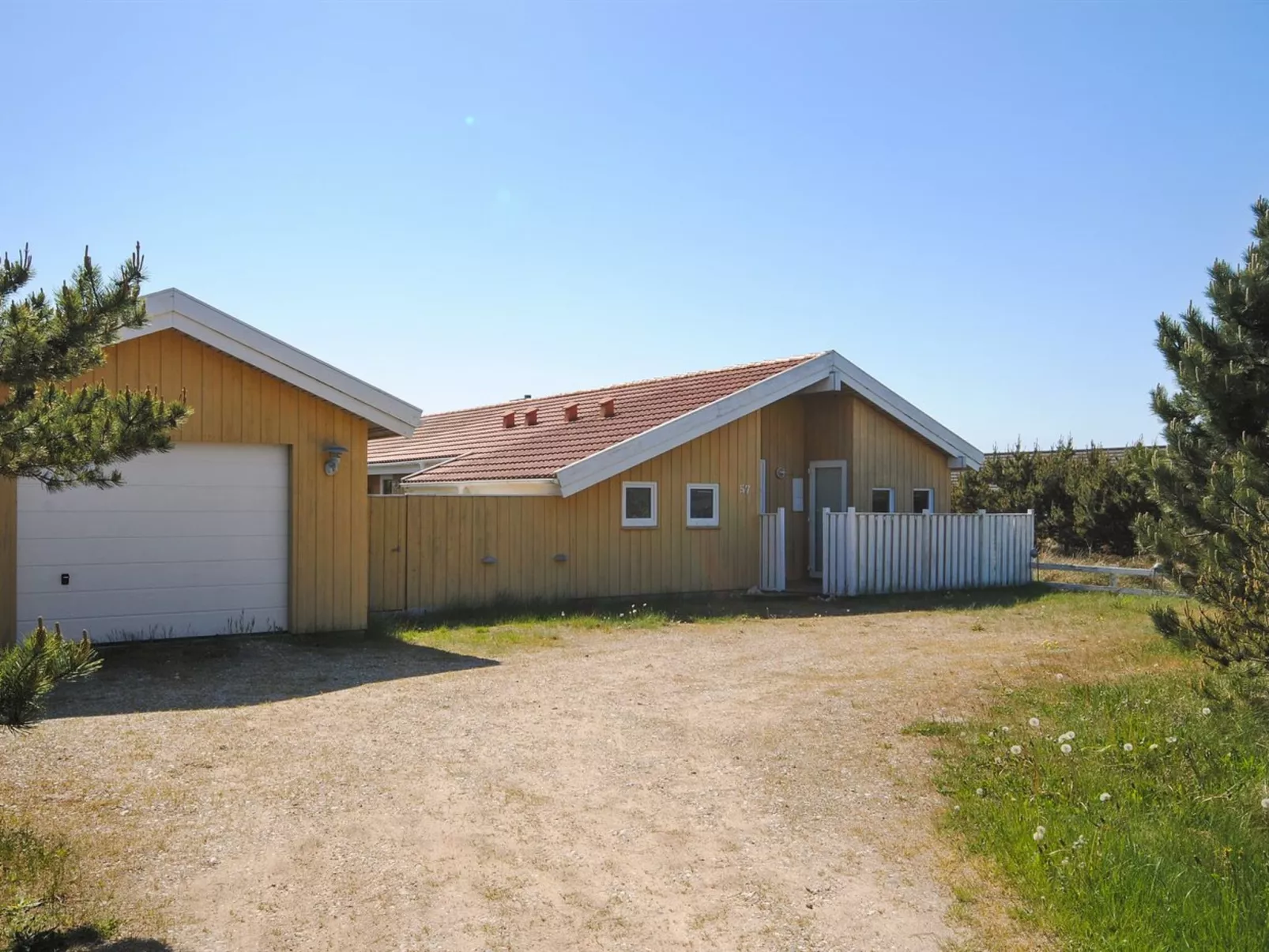 "Antto" - 900m from the sea-Buiten