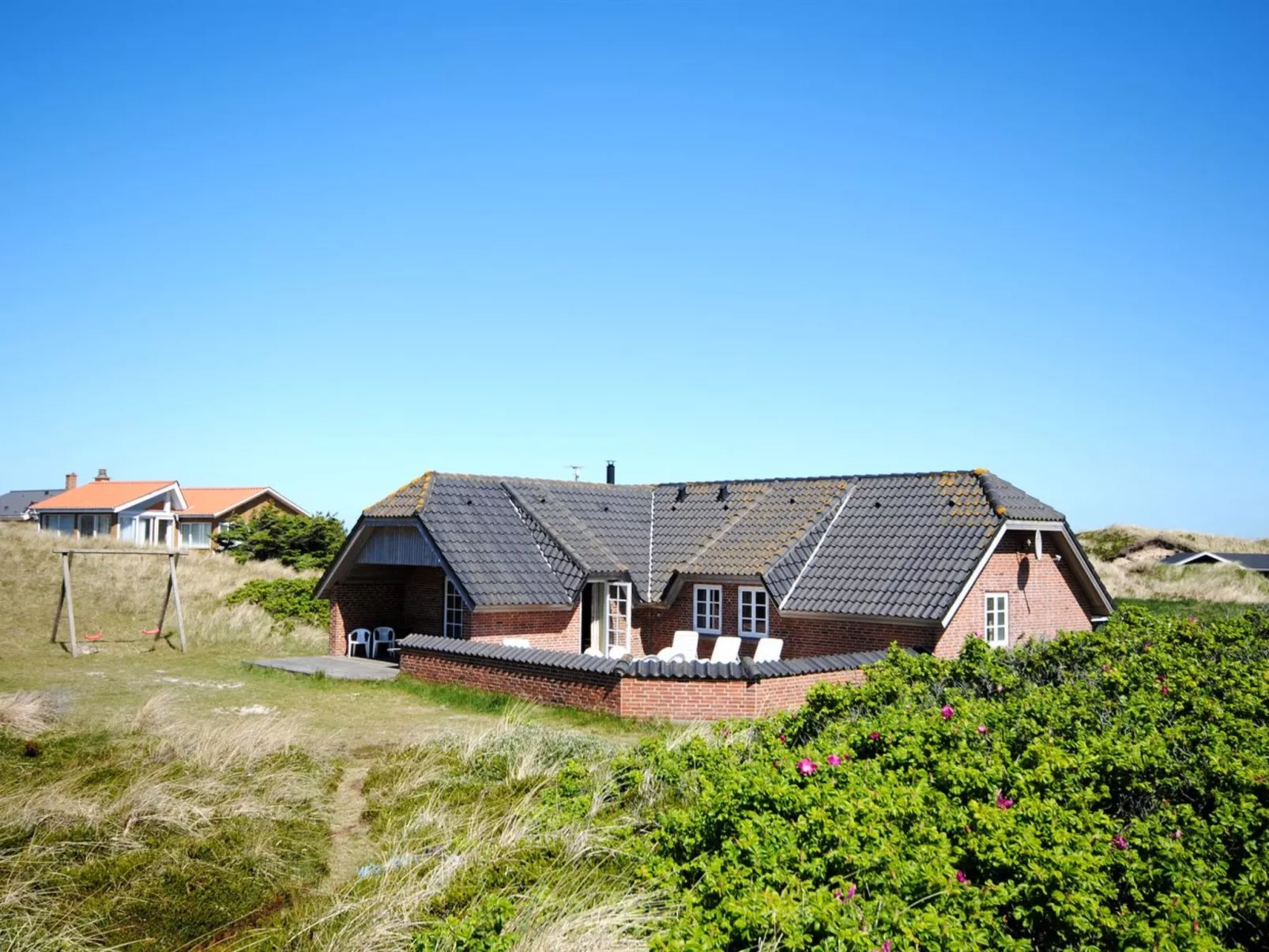 "Drea" - 250m from the sea
