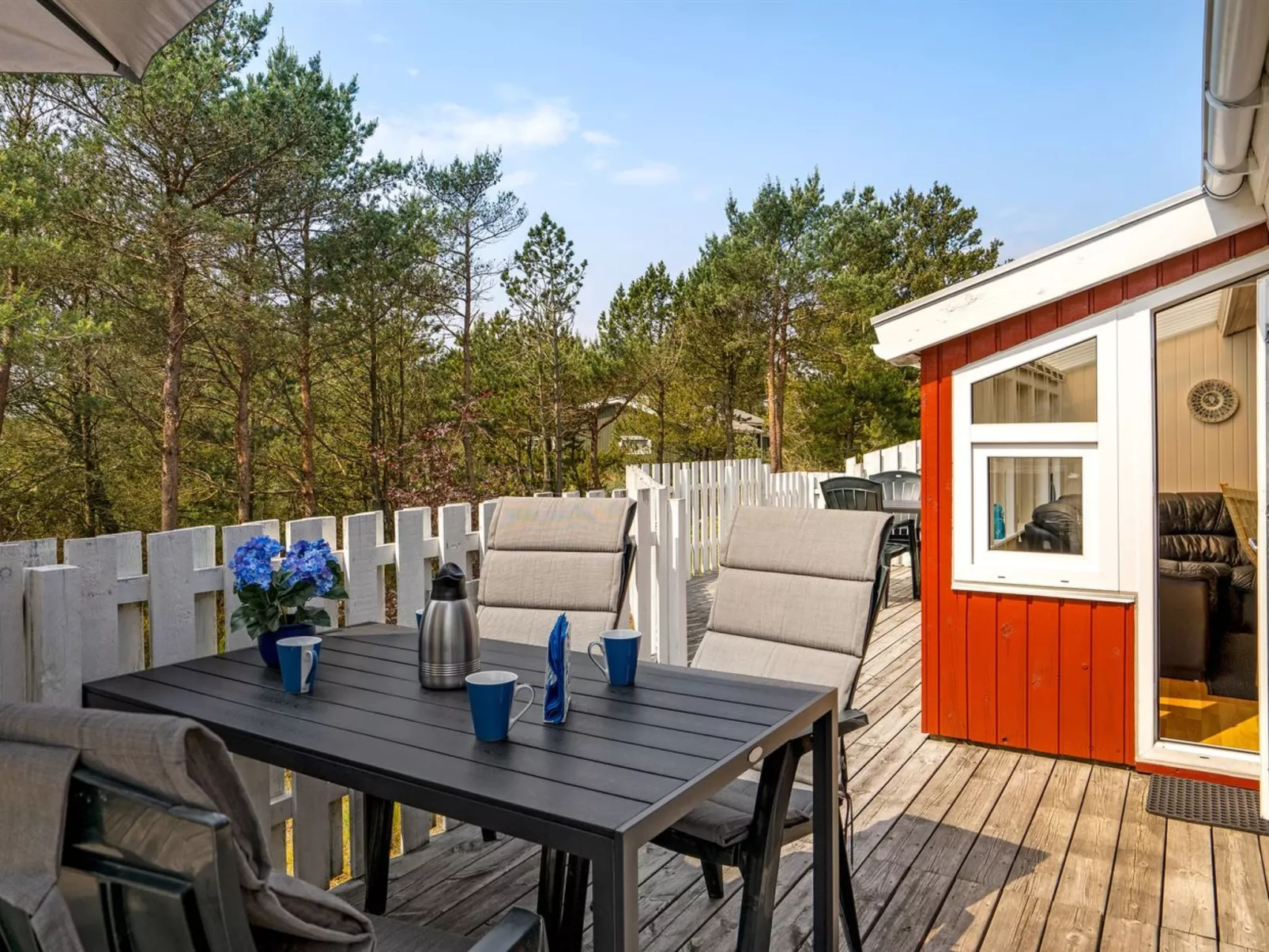 "Solrun" - 1.1km from the sea-Buiten