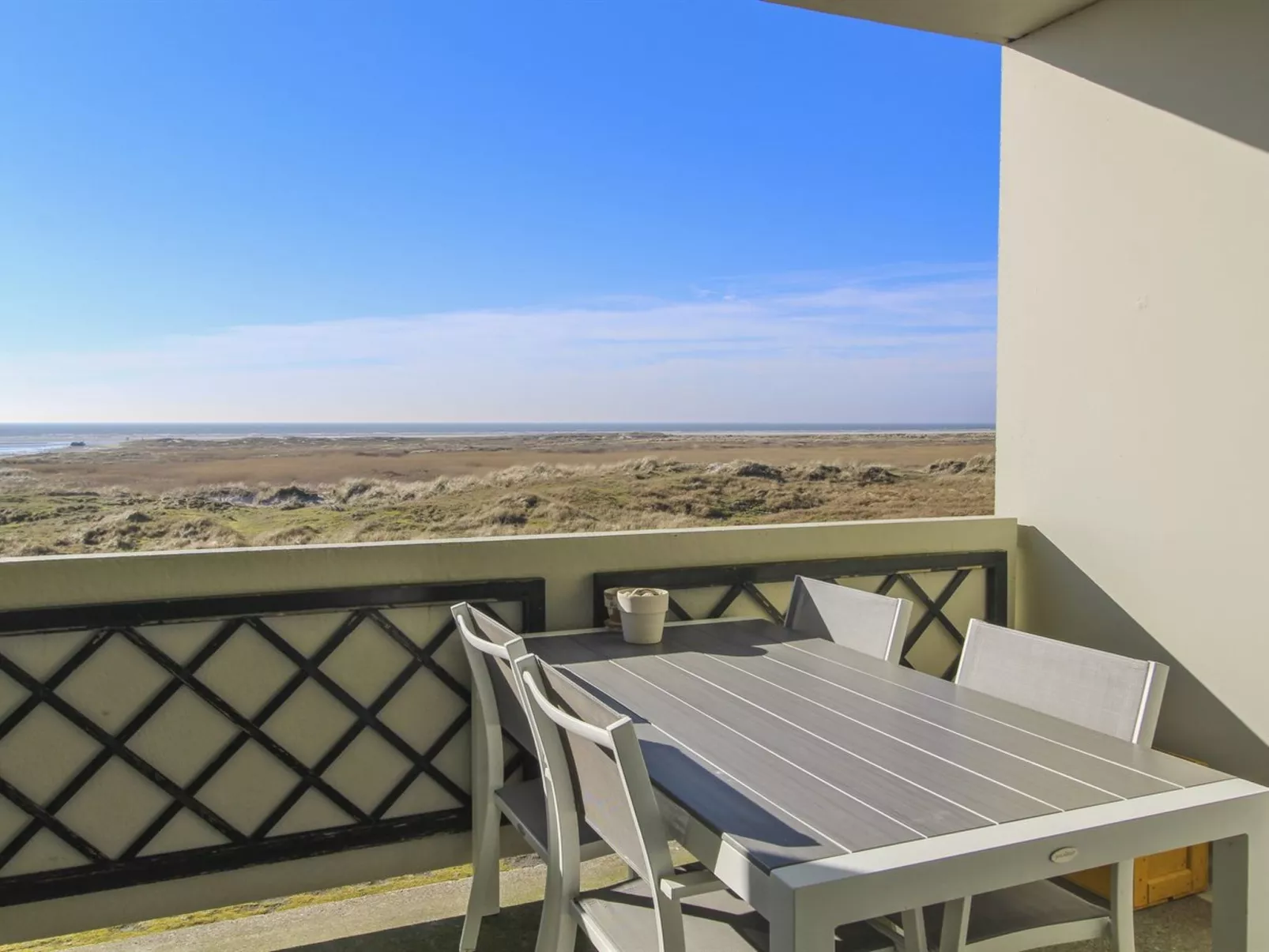 "Rubi" - 50m from the sea-Buiten