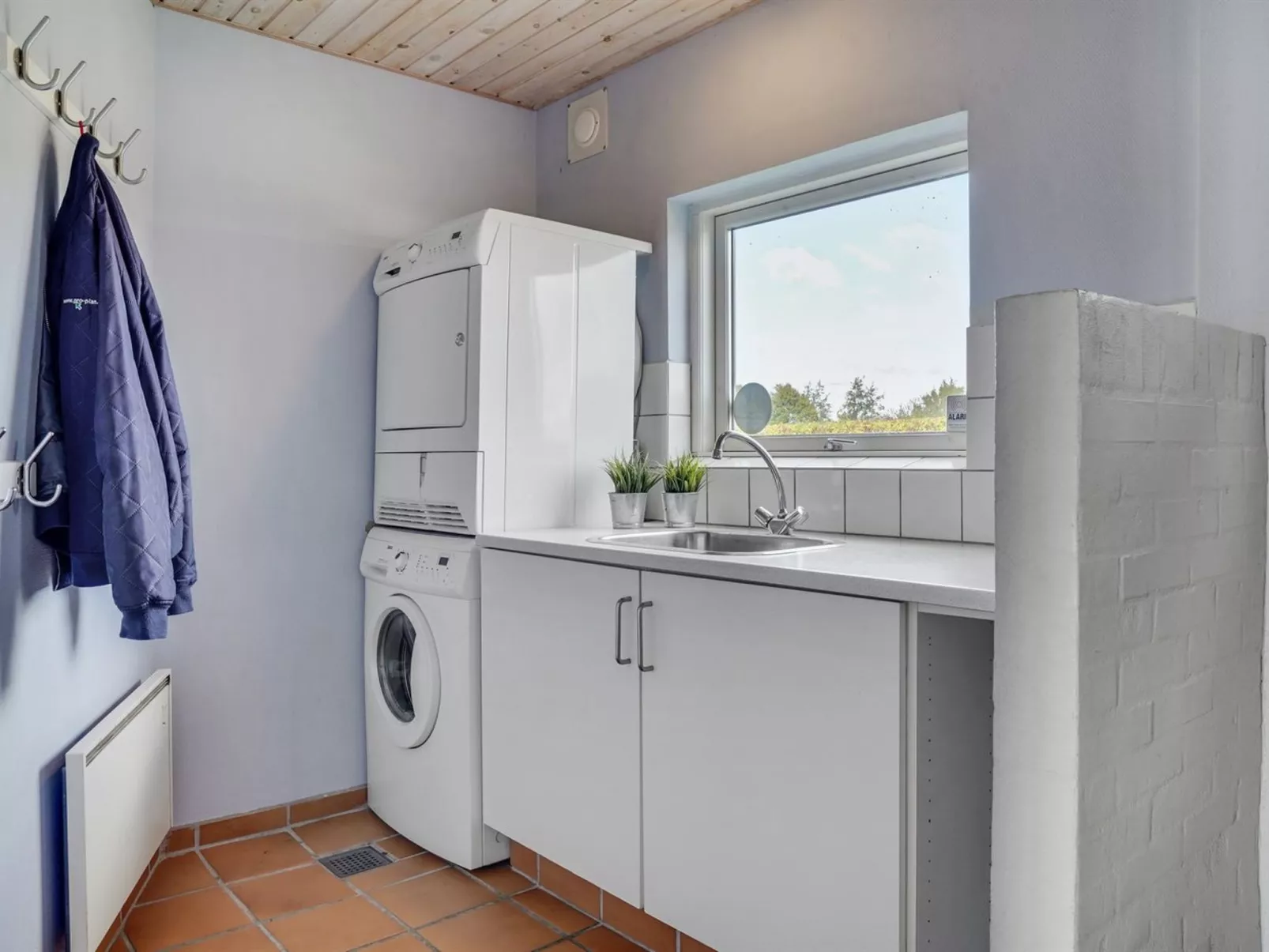 "Wreth" - 300m from the sea-Binnen