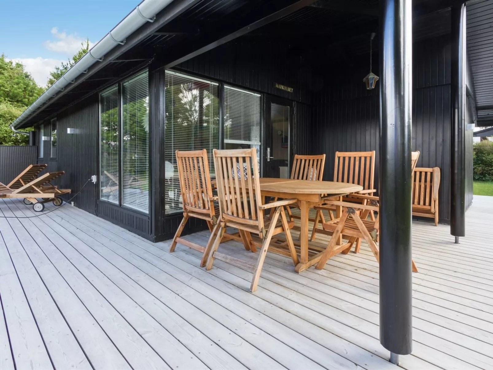 "Litle" - 600m from the sea-Binnen