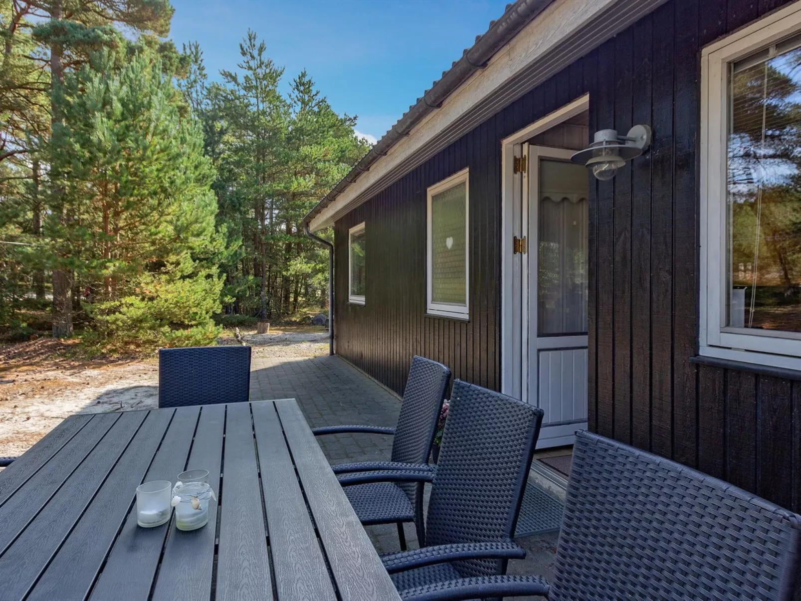 "Hildegerd" - 500m from the sea