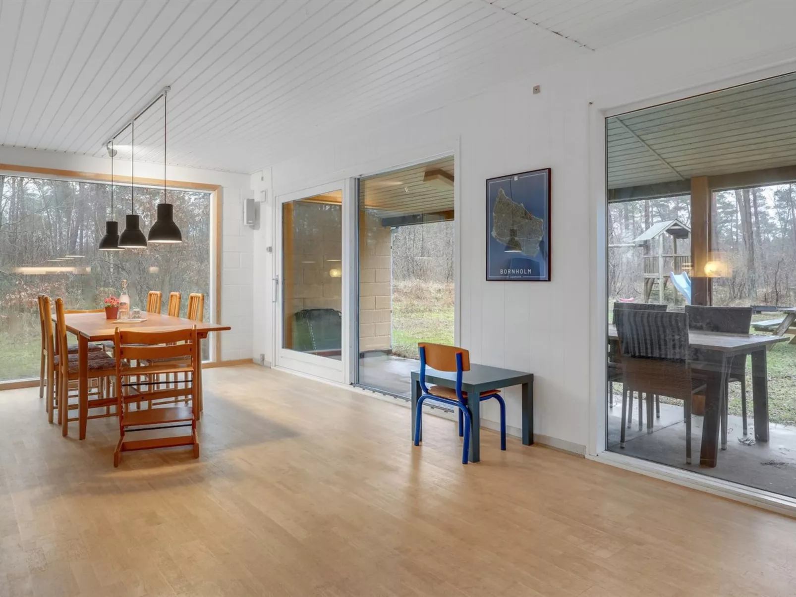 "Henri" - 800m from the sea-Binnen
