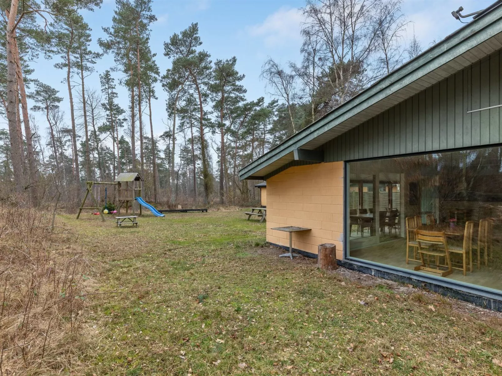 "Henri" - 800m from the sea