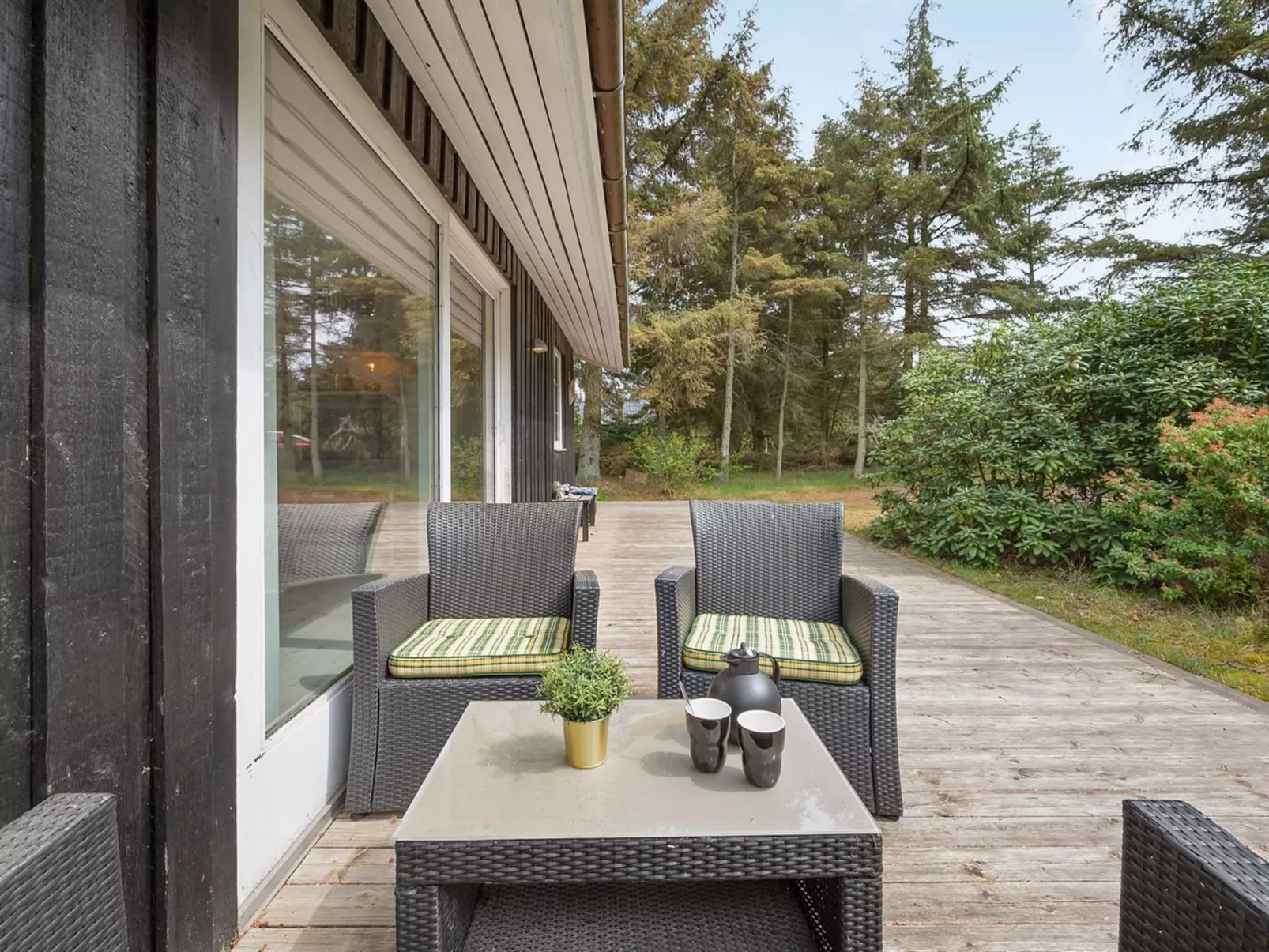 "Hamund" - 700m from the sea