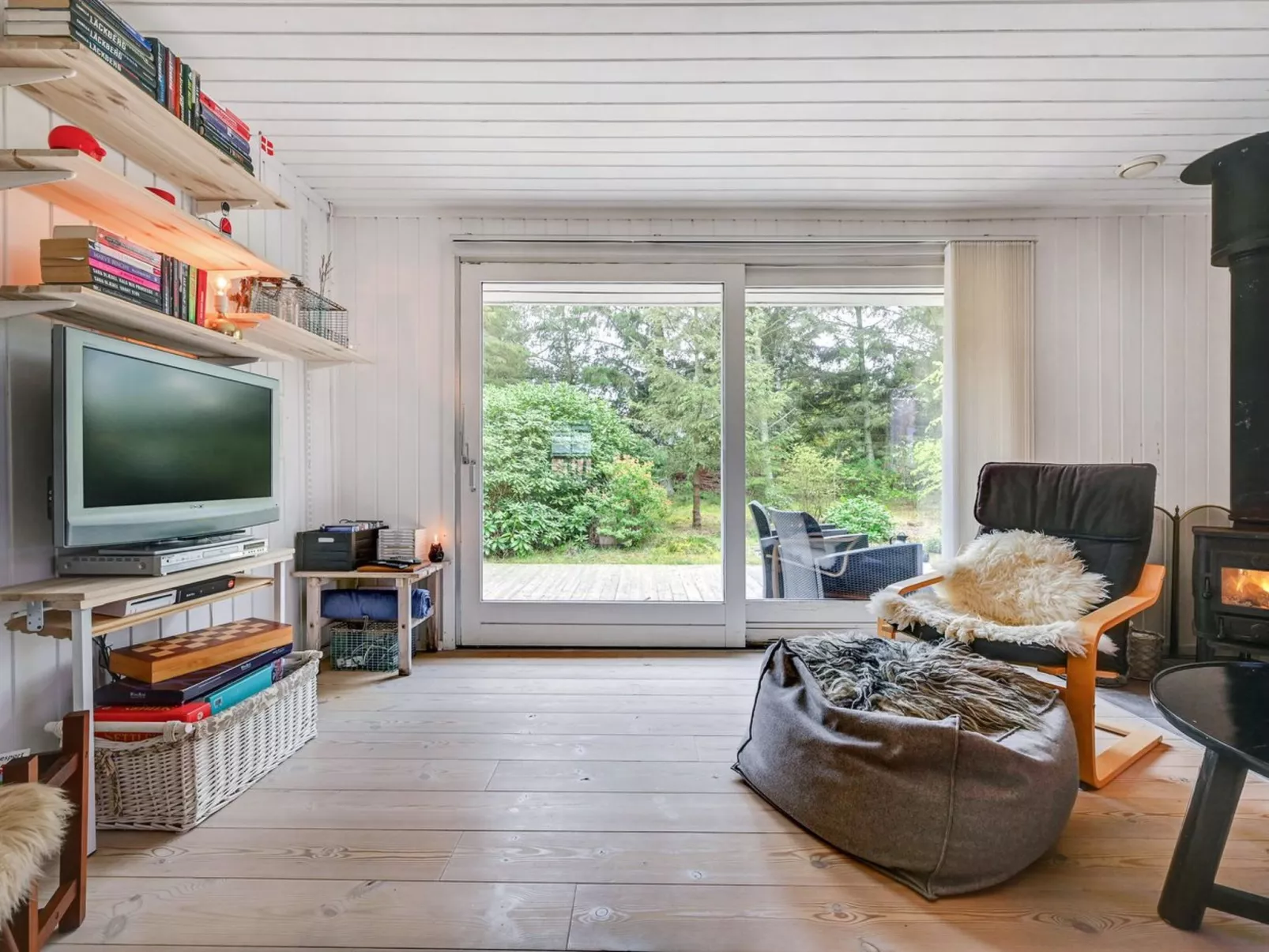 "Hamund" - 700m from the sea