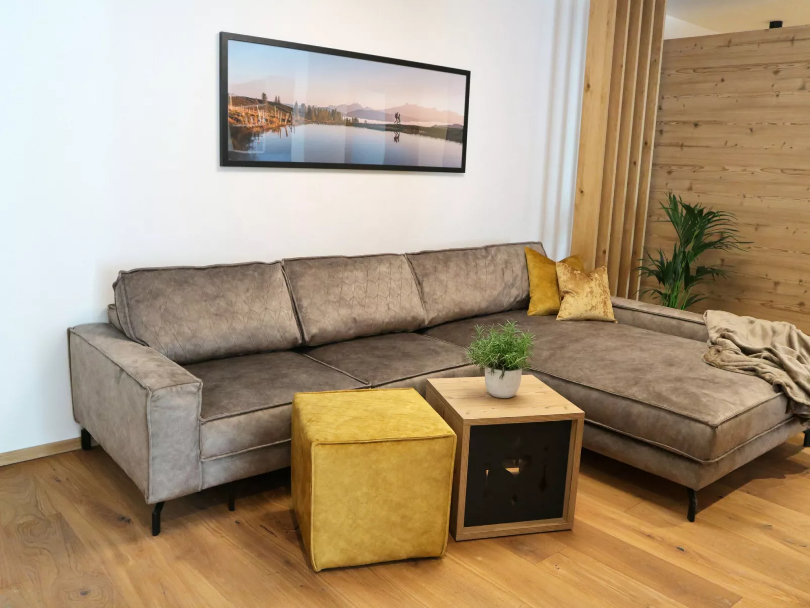 Penthouse mit 4 Schlafzimmern & Sauna-Binnen