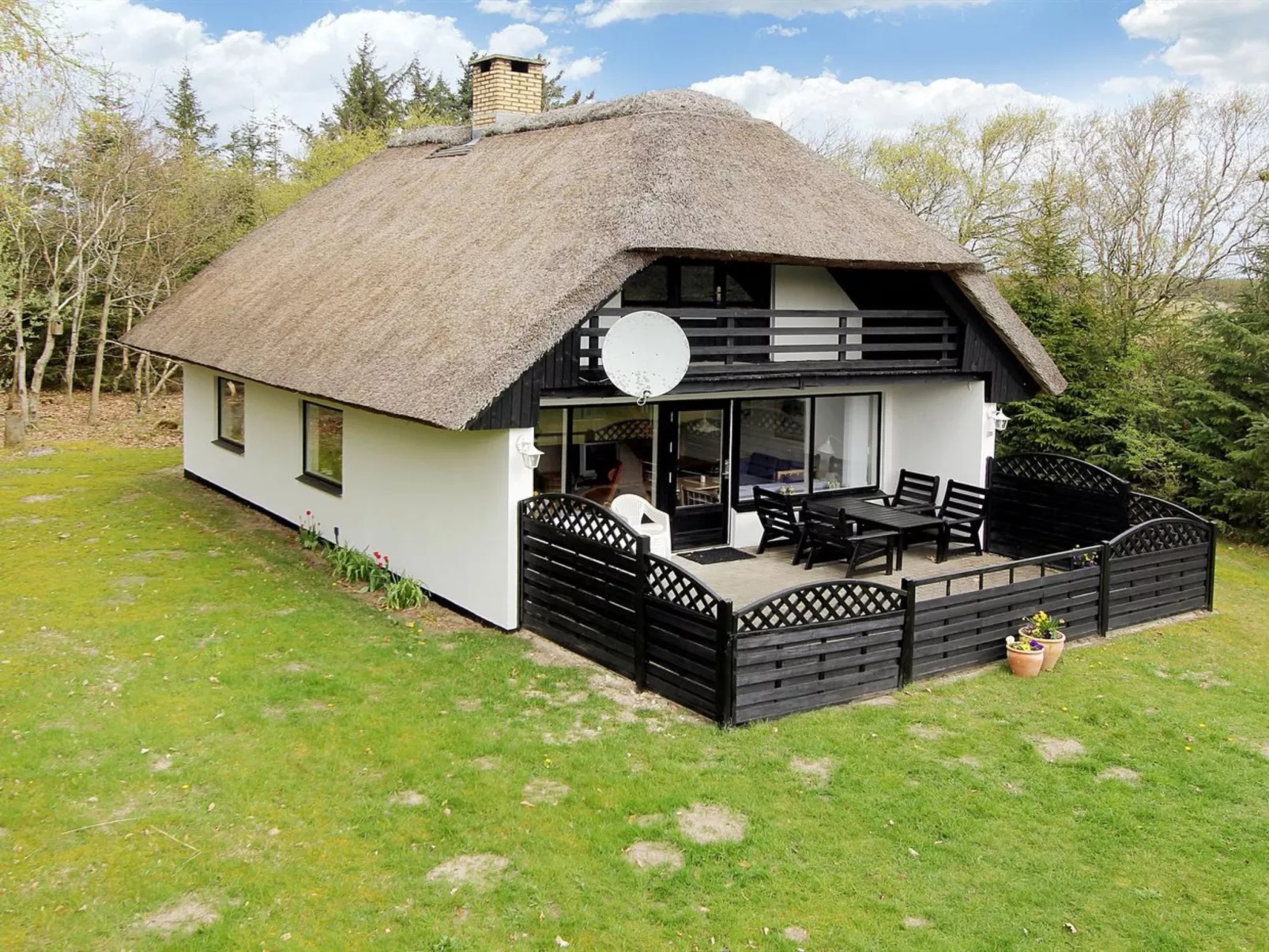 "Rigitte" - 1.5km from the sea-Buiten