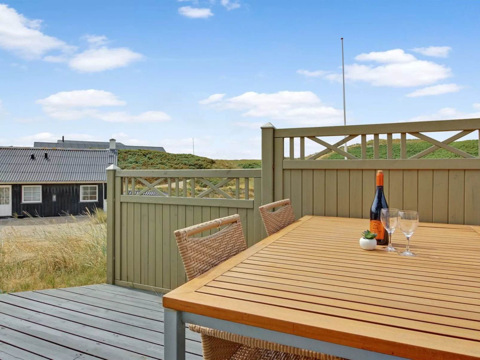 "Ristana" - 100m from the sea-Buiten