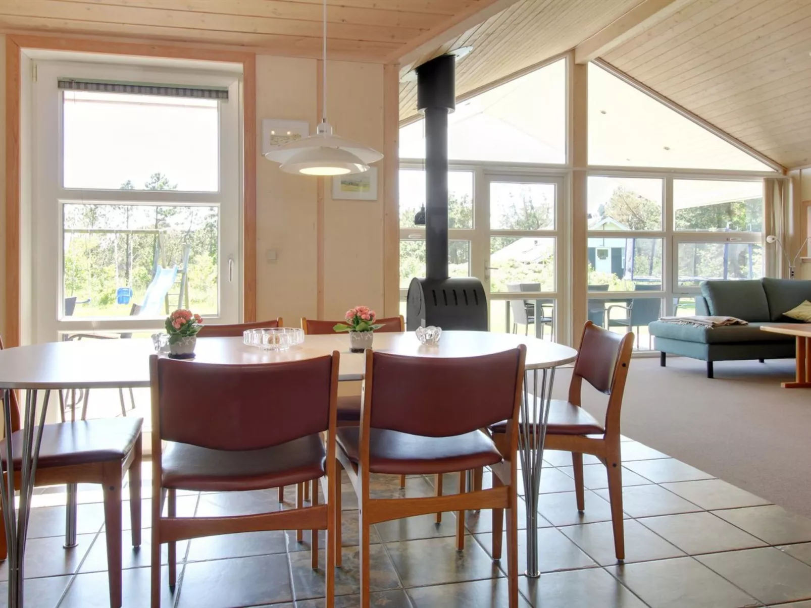 "Gundel" - 400m from the sea-Binnen