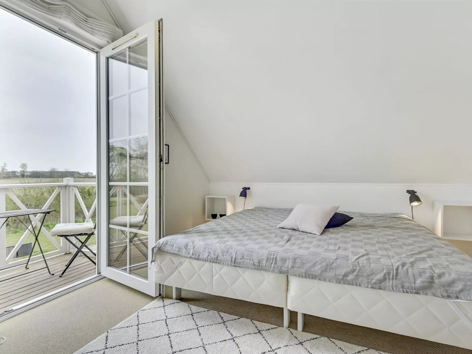"Bleike" - 250m from the sea-Buiten