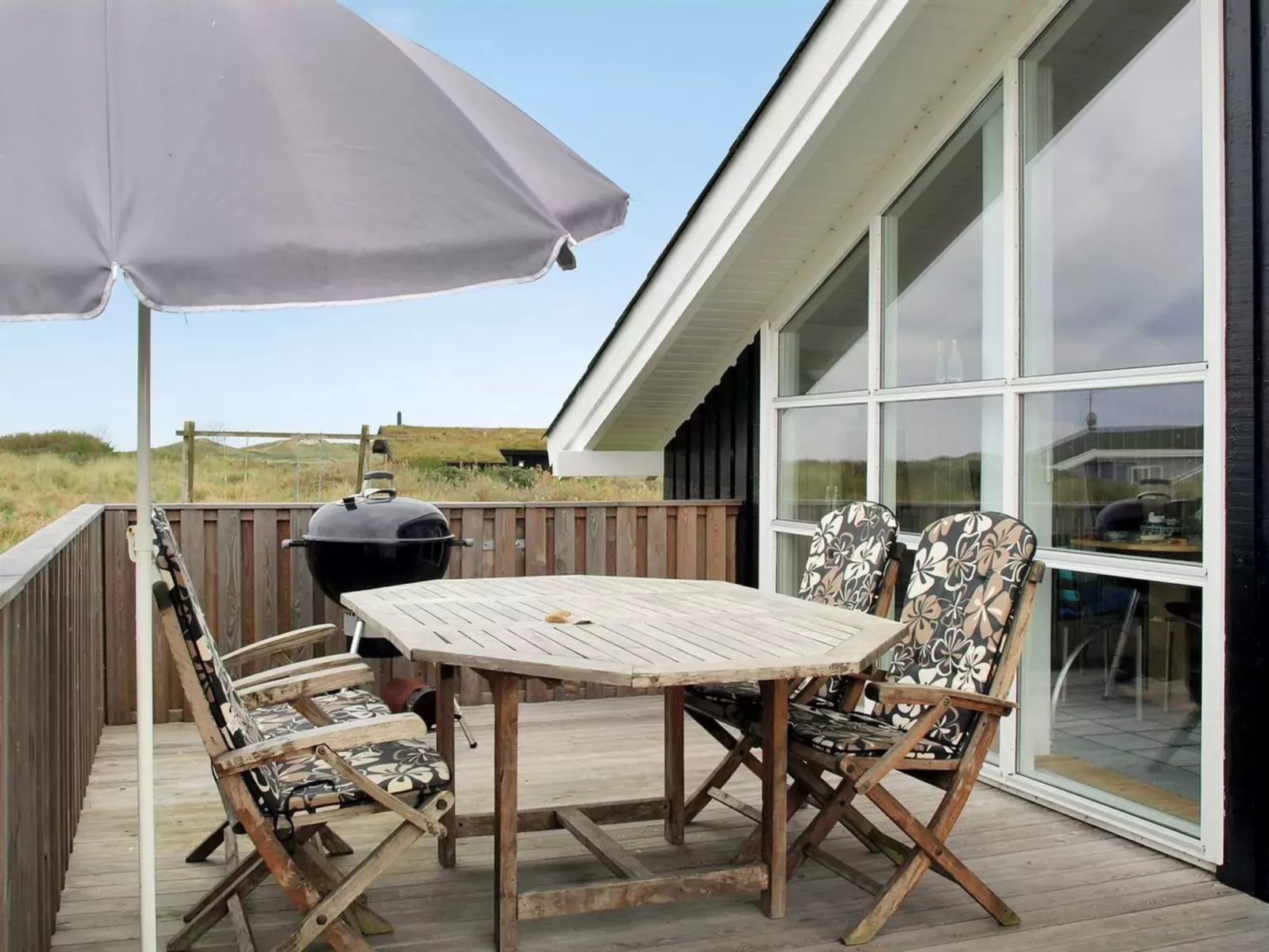 "Sixten" - 450m from the sea-Buiten