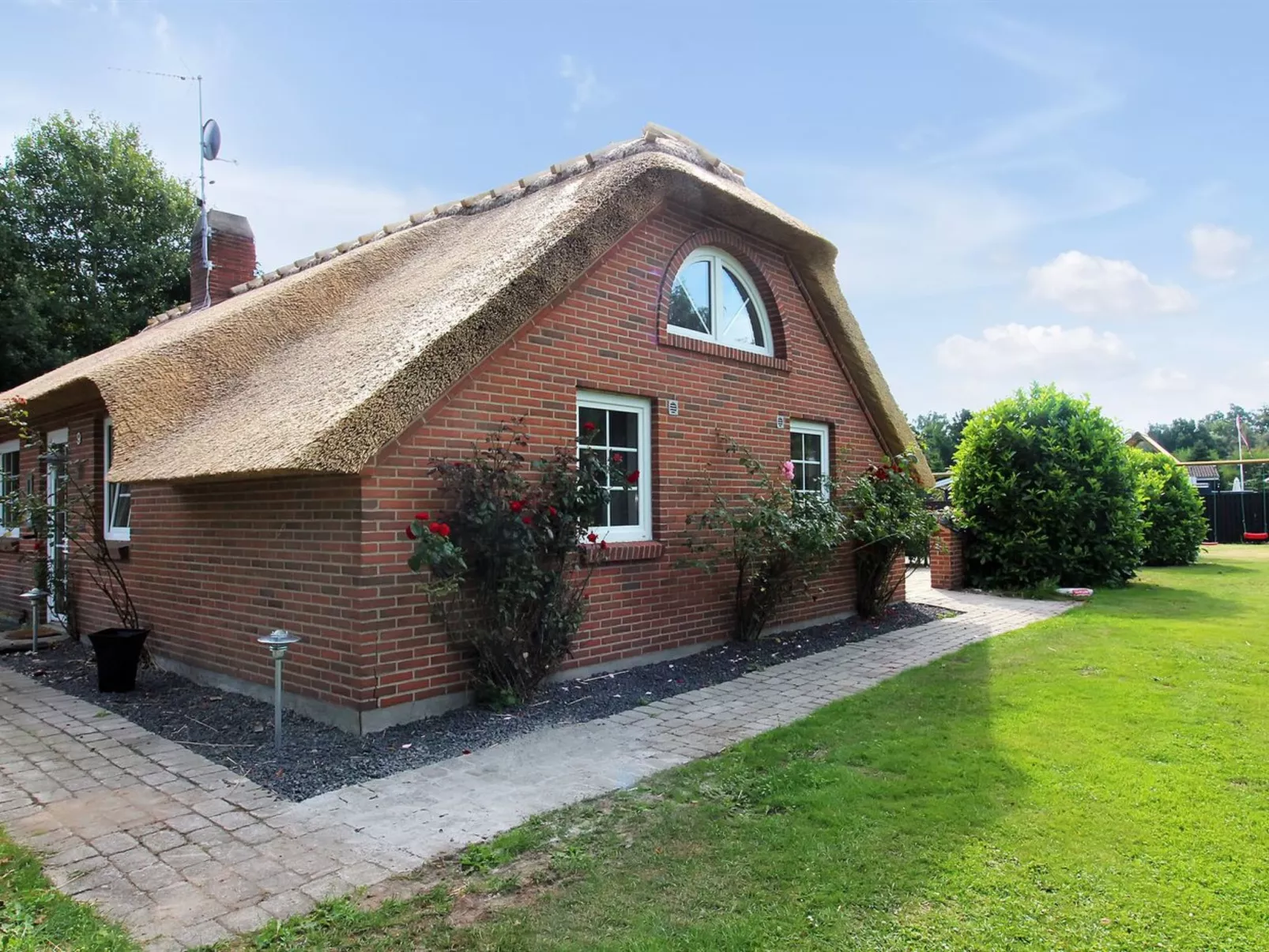 "Erra" - 250m from the sea-Buiten