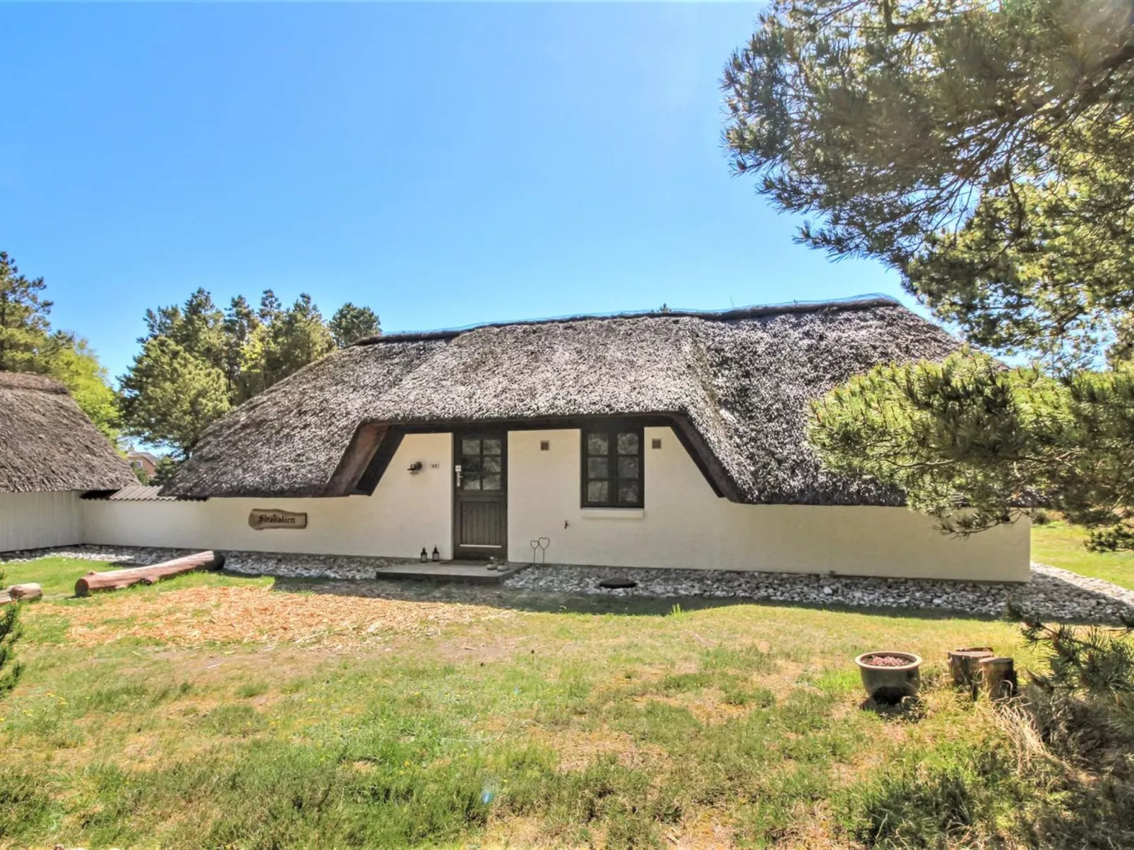 "Lilo" - 1km from the sea-Buiten
