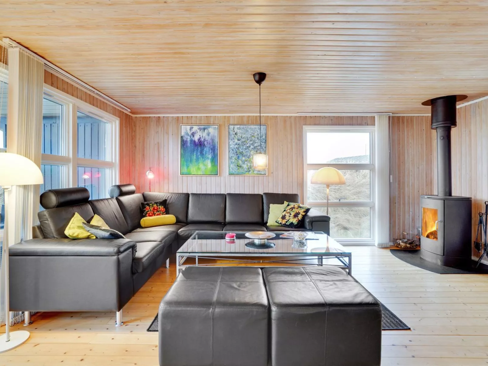 "Drifa" - 600m from the sea-Binnen