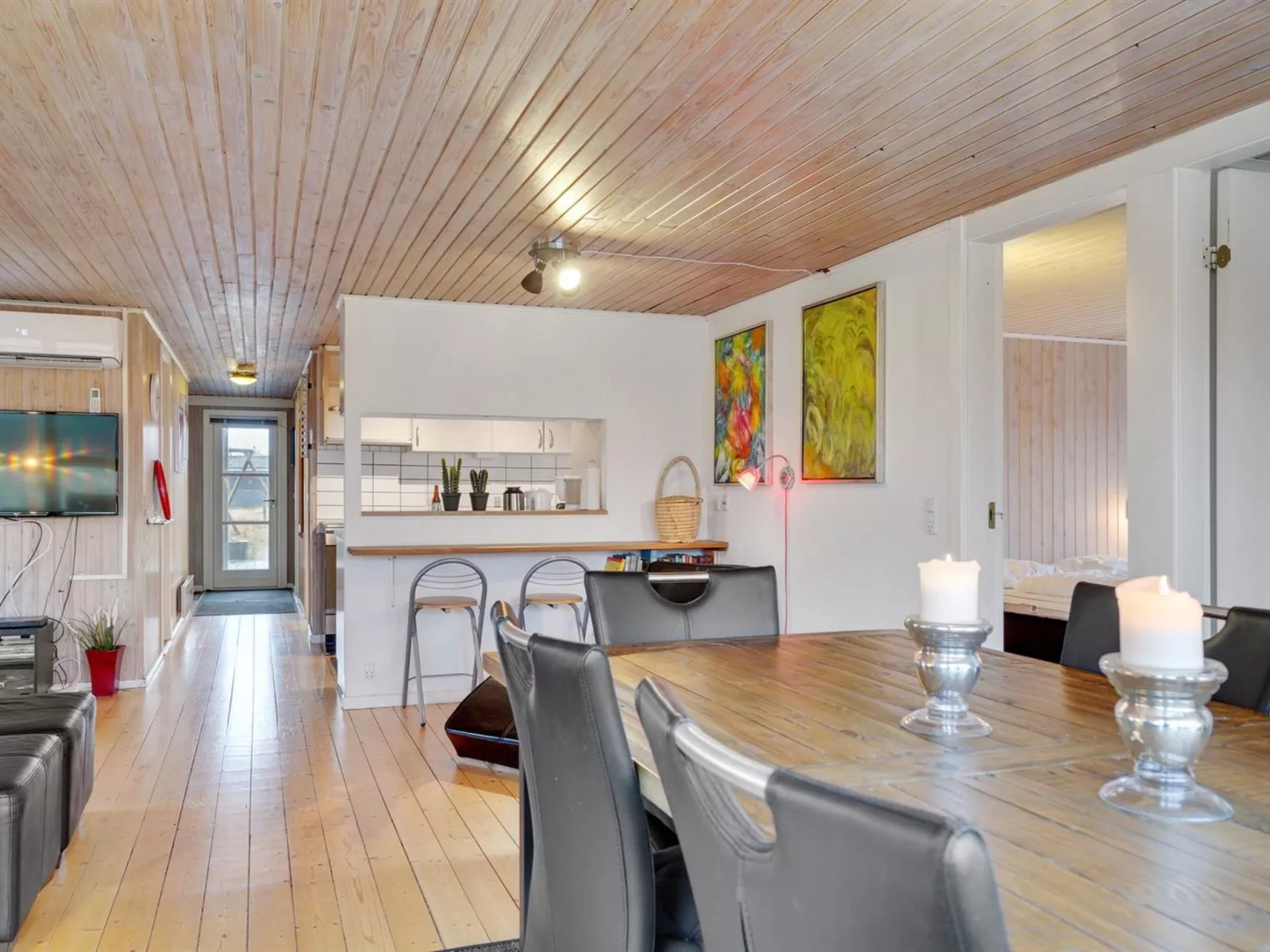 "Drifa" - 600m from the sea-Binnen