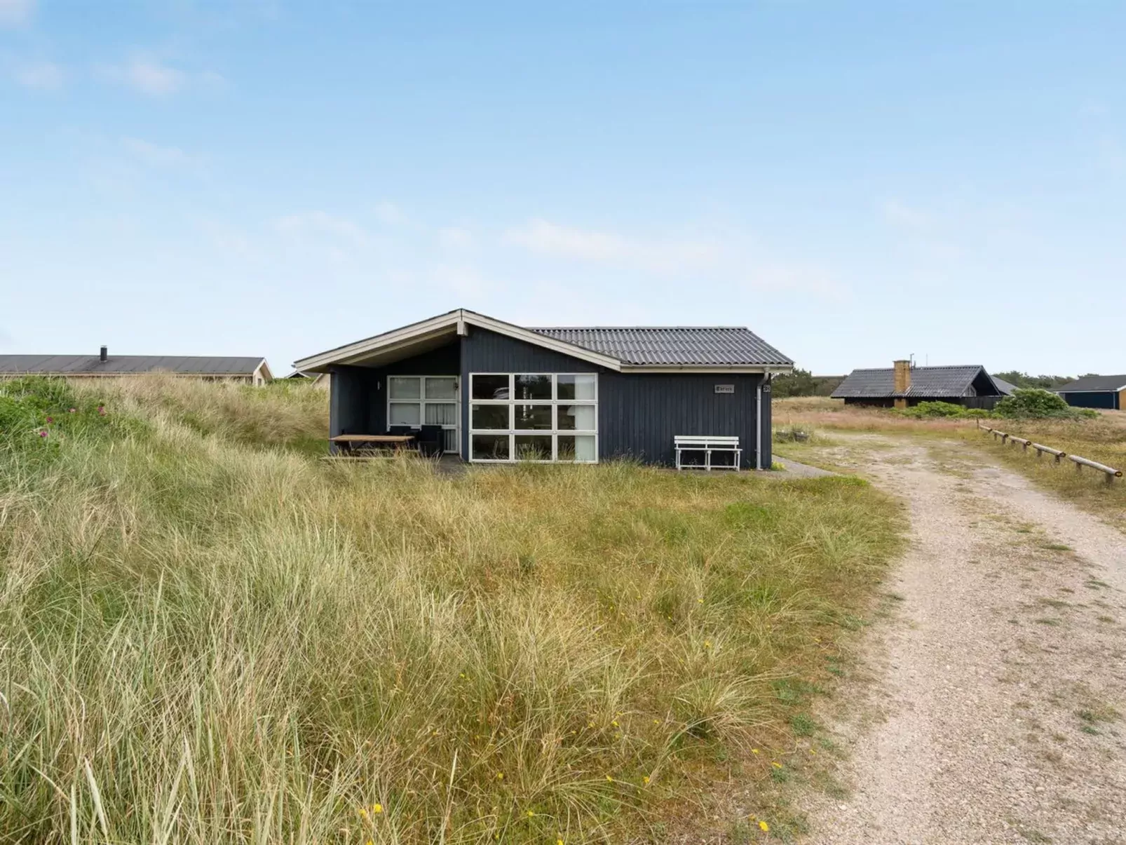 "Drifa" - 600m from the sea-Buiten