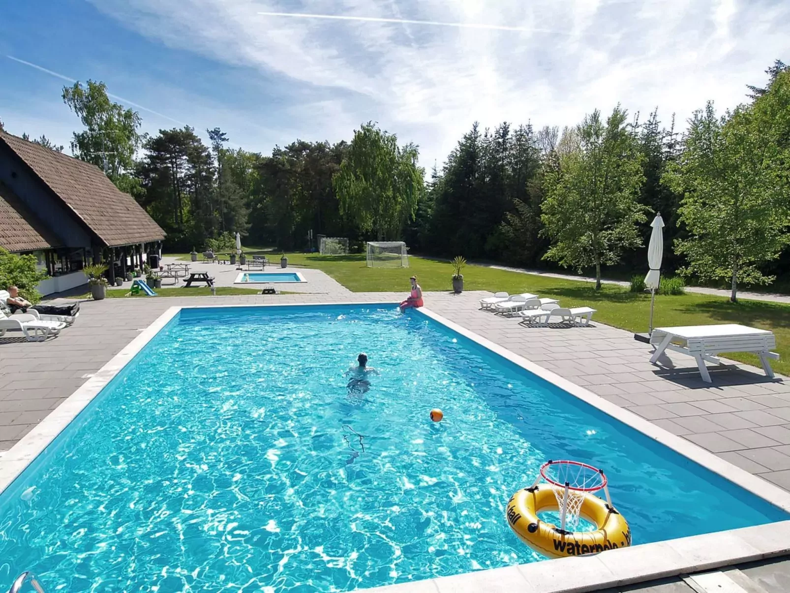 "Ronja" - 300m from the sea-Buiten