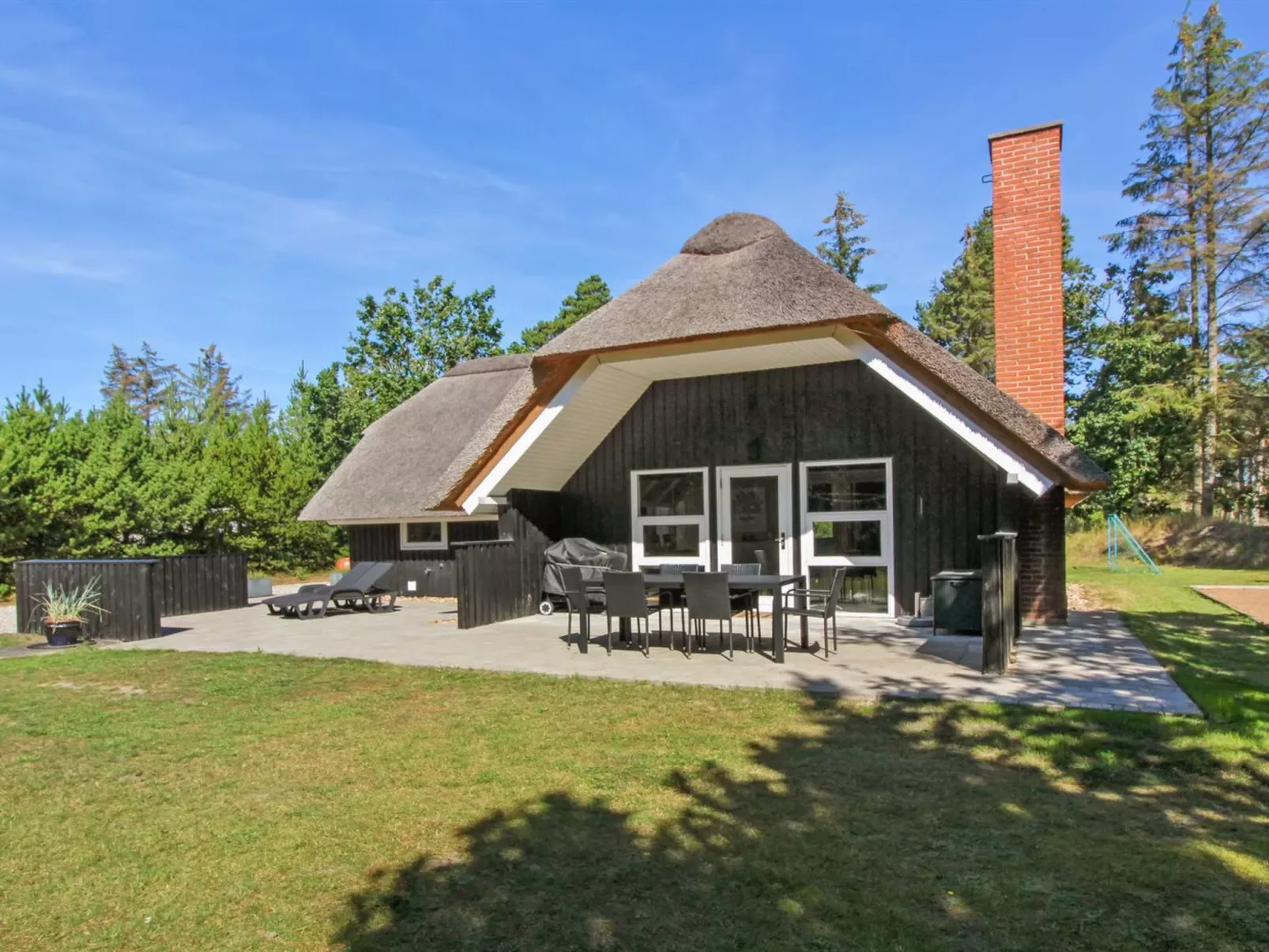 "Arttu" - 2.4km from the sea-Buiten