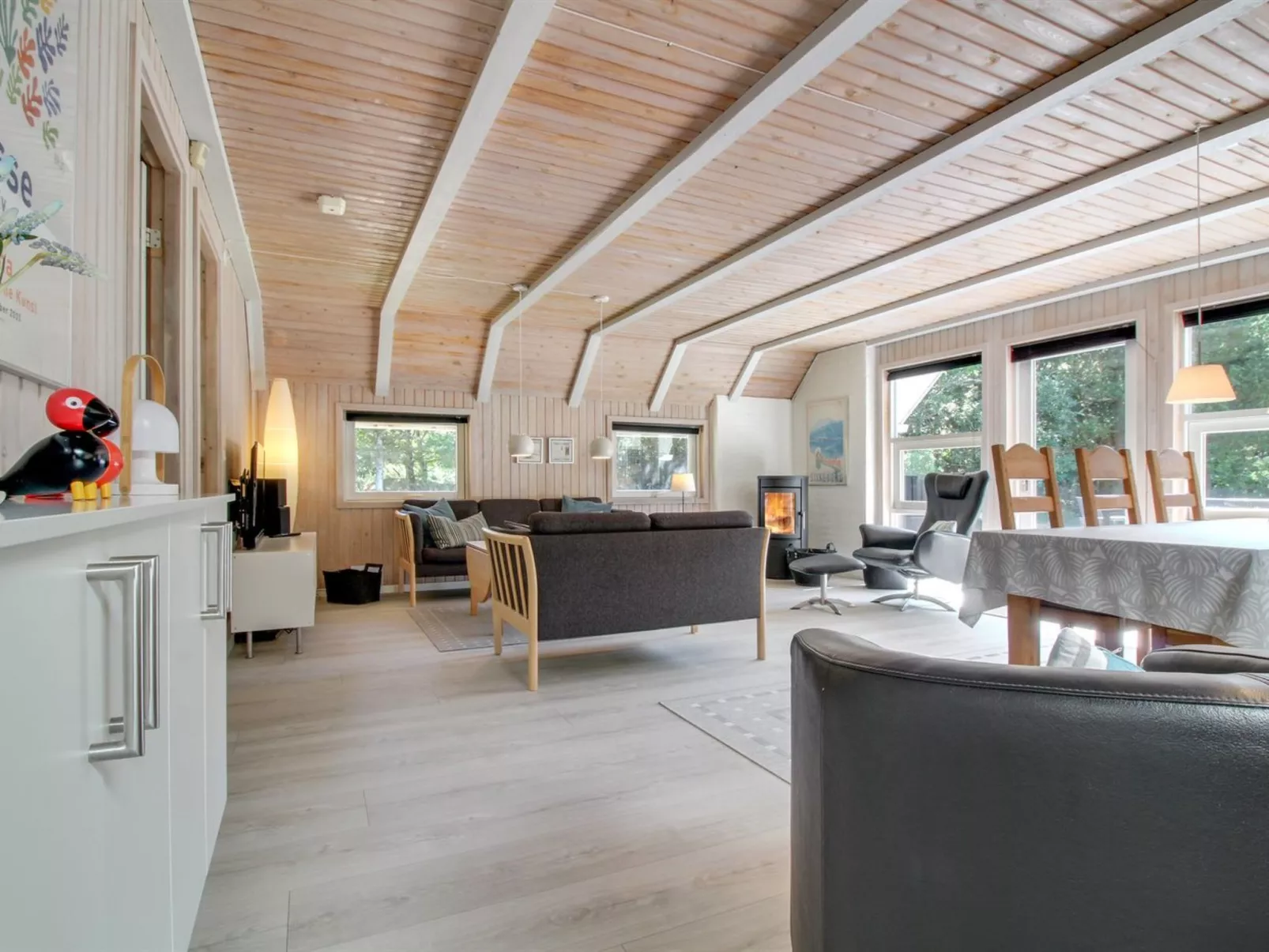"Arttu" - 2.4km from the sea-Binnen